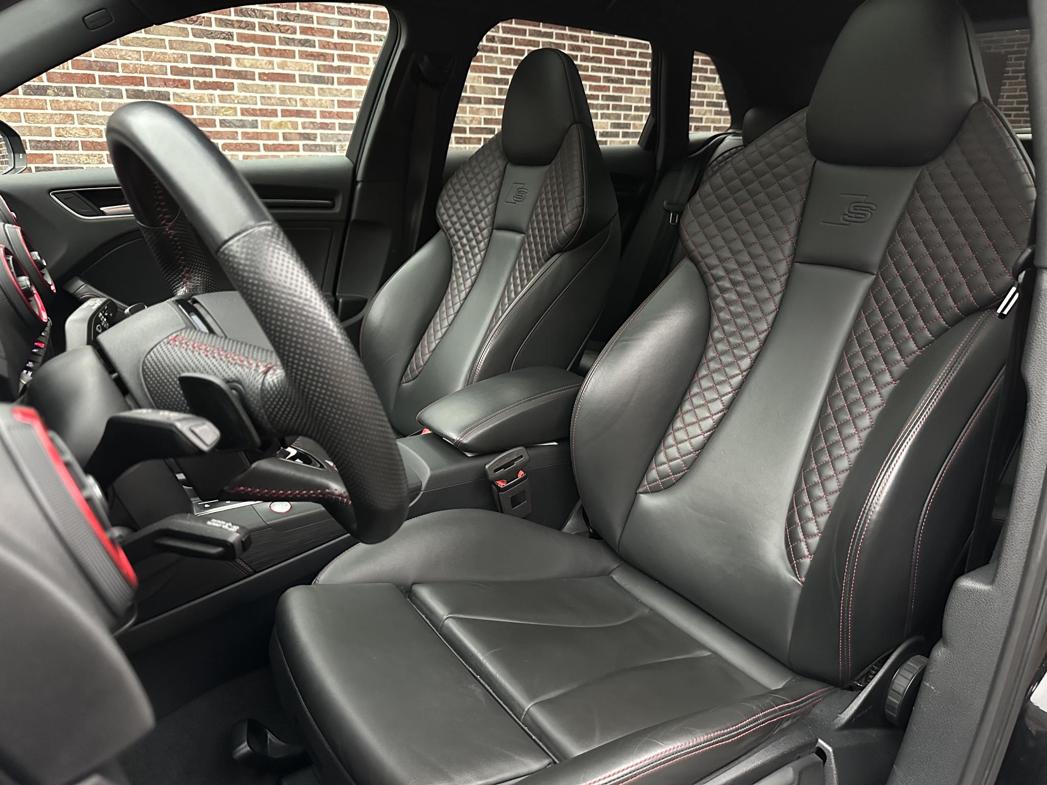 Foto van Audi S3 Sportback