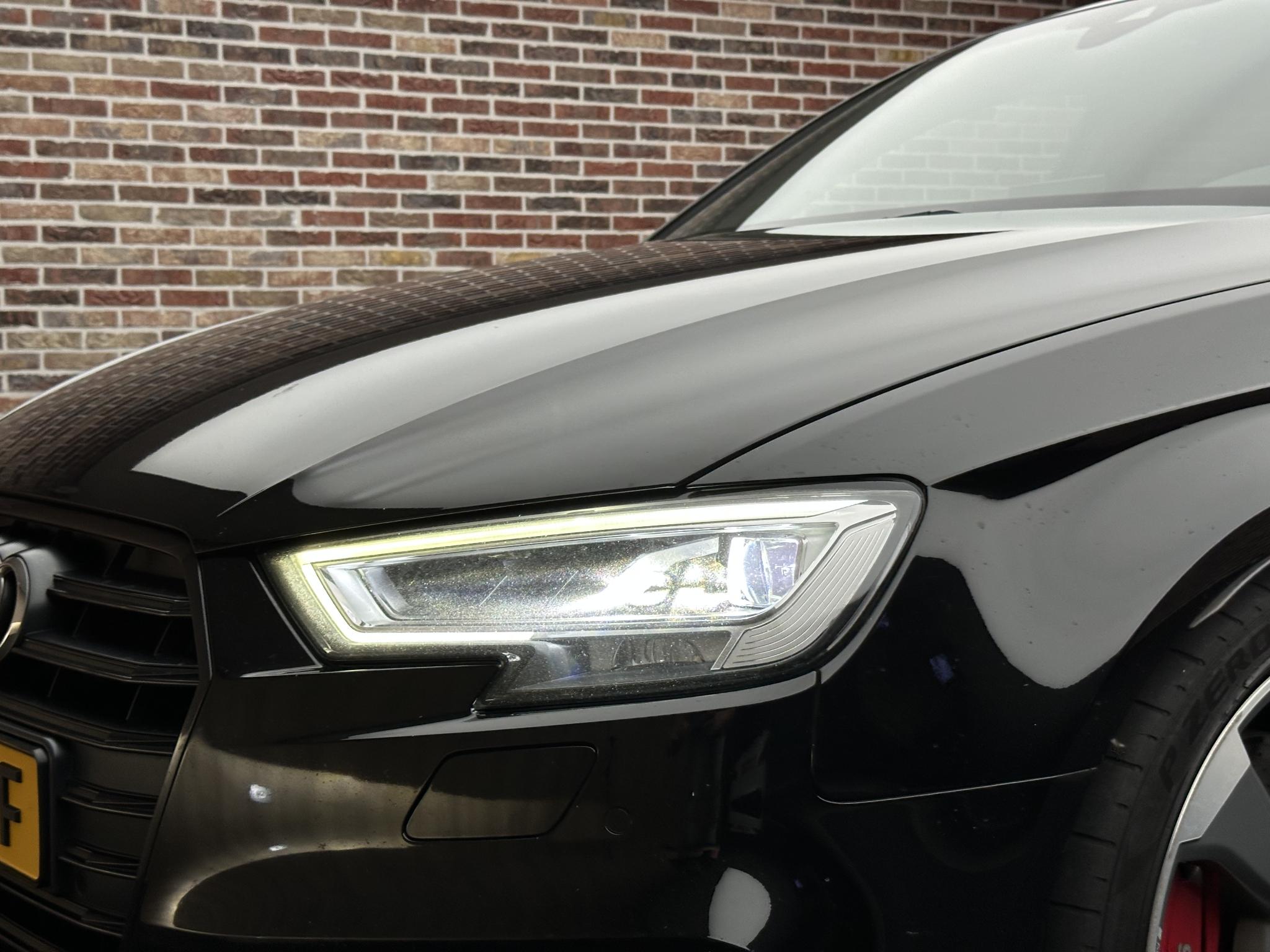 Foto van Audi S3 Sportback