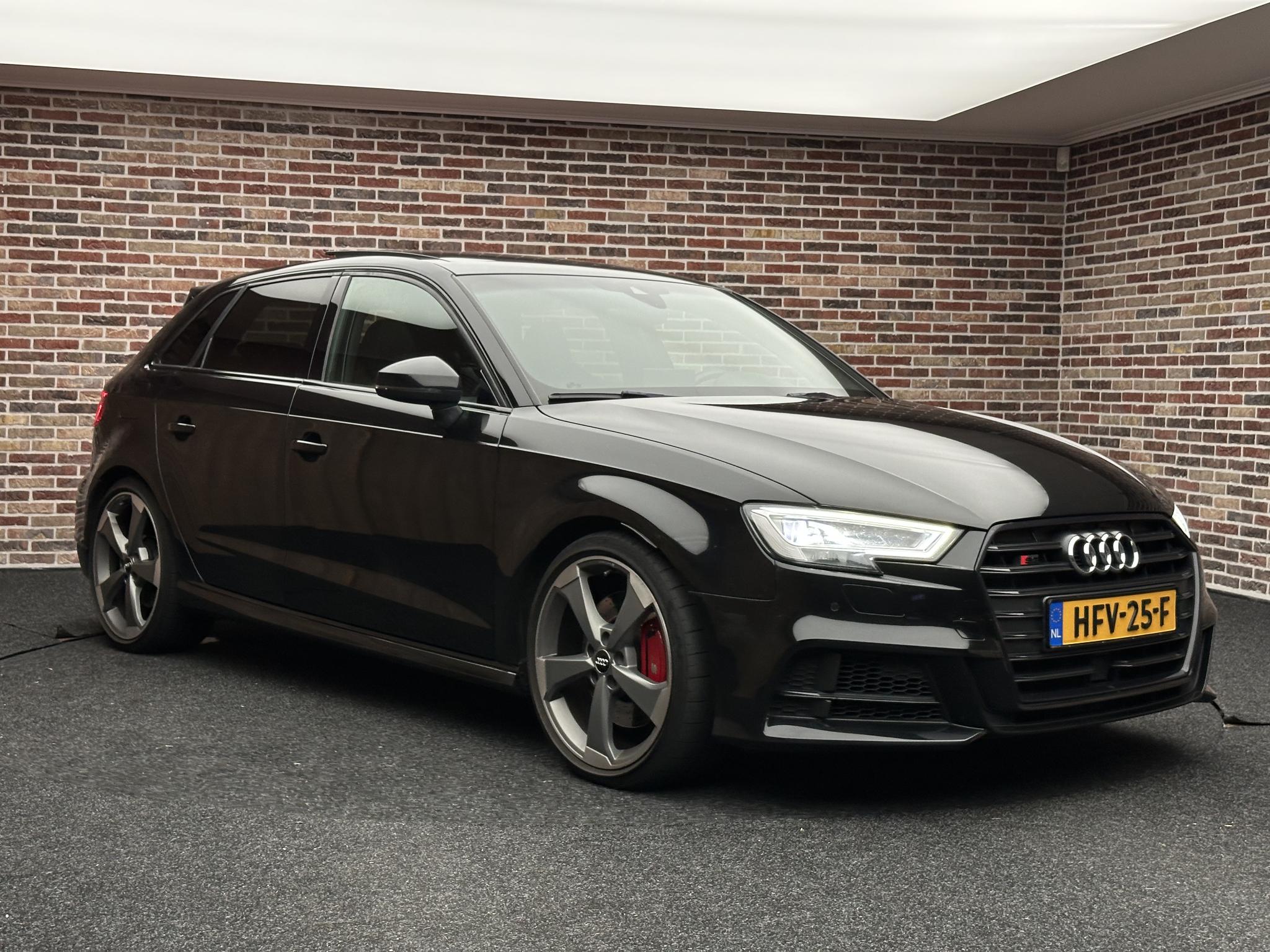 Foto van Audi S3 Sportback