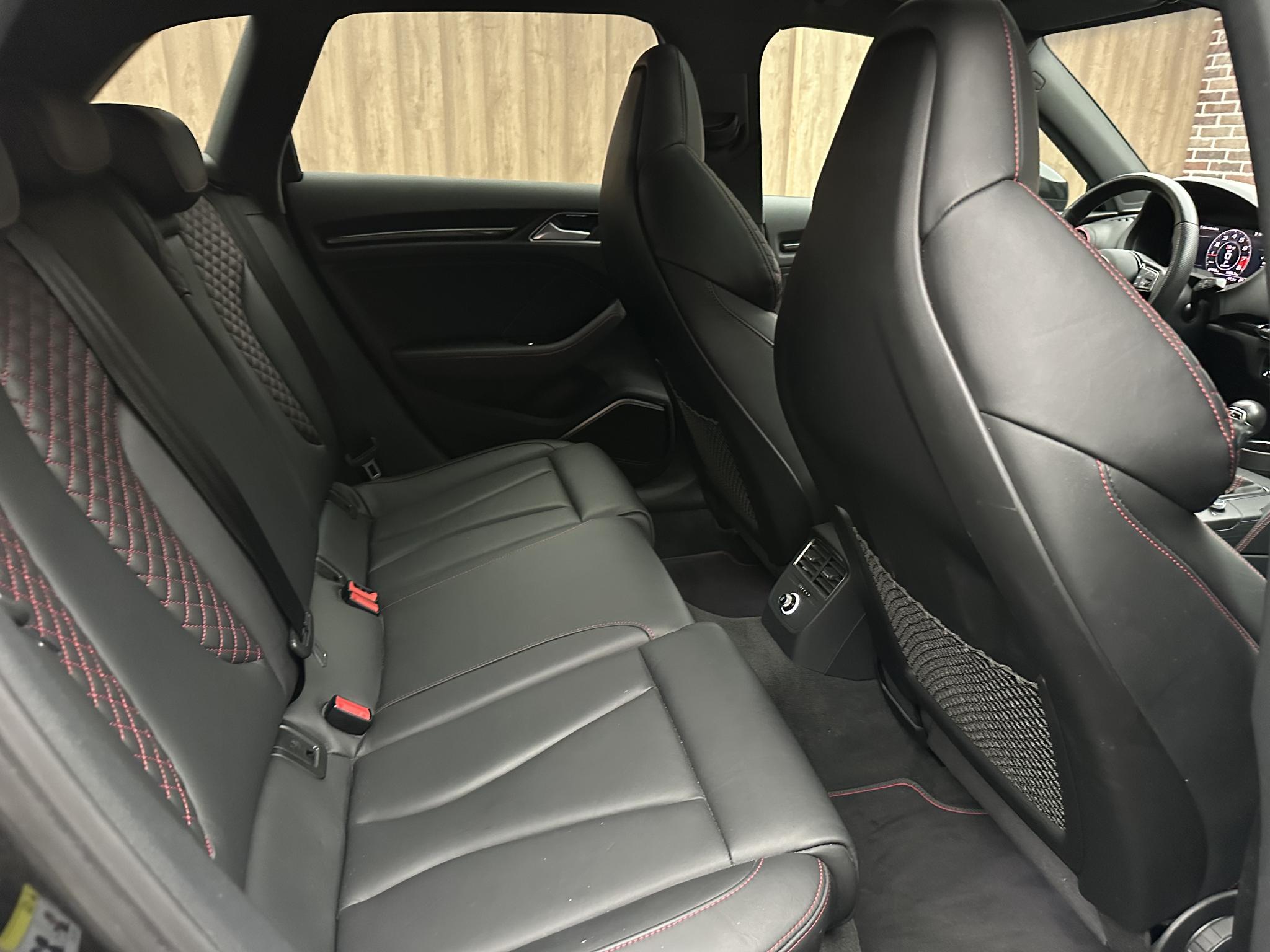 Foto van Audi S3 Sportback