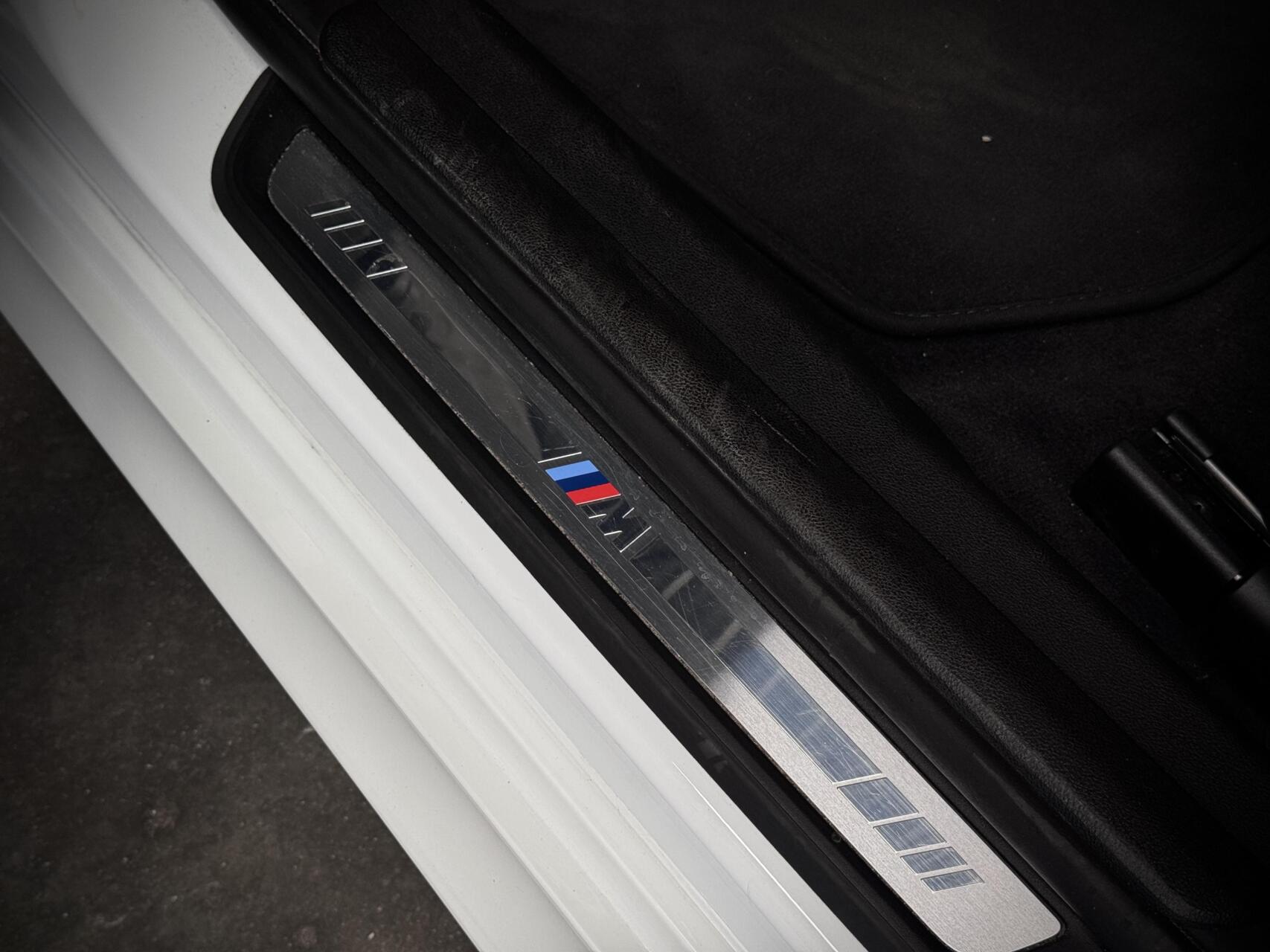 Foto van BMW 330e xDrive