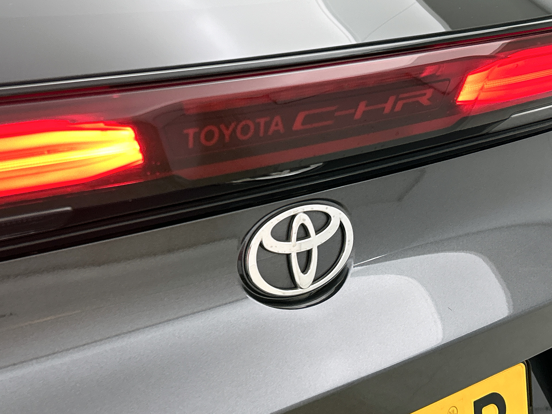 Foto van Toyota Toyota C-hr