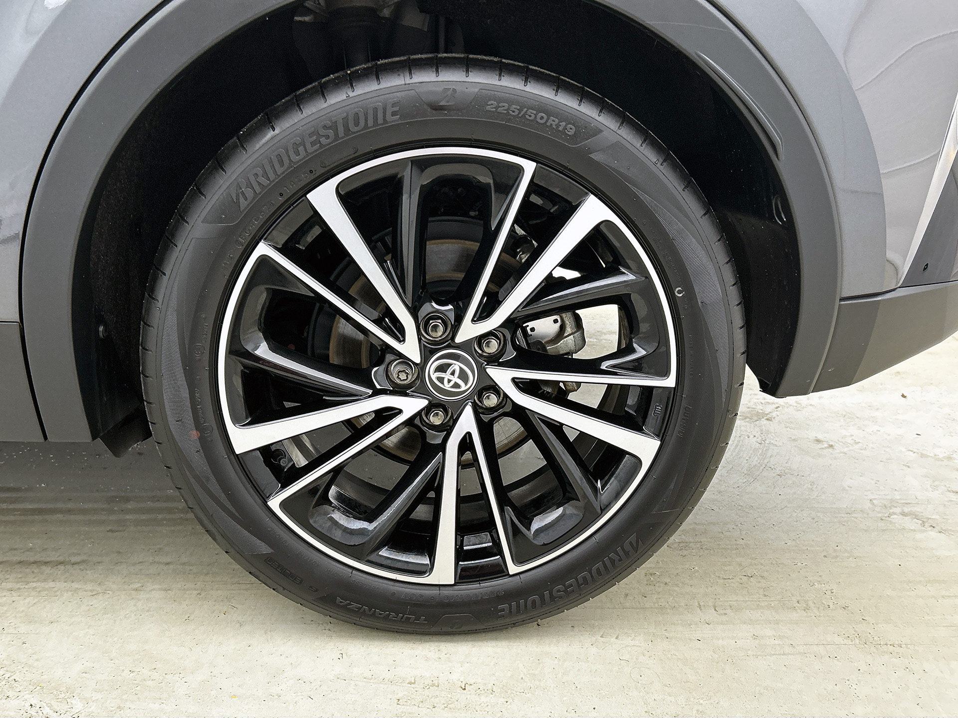 Foto van Toyota Toyota C-hr