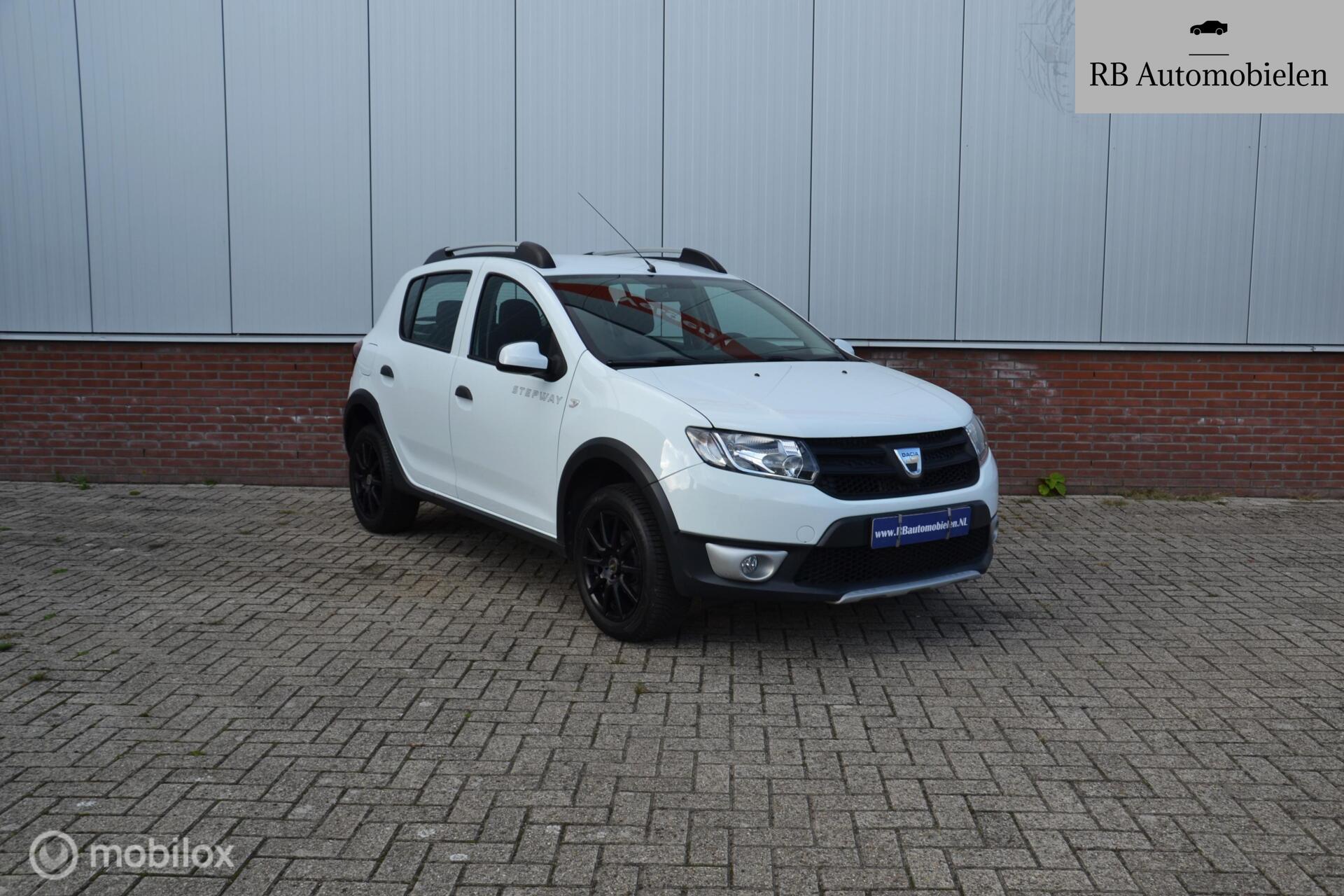 Dacia Sandero 0.9 TCe Stepway Ambiance|Dealeronder|134.834km 2015 - voorkant