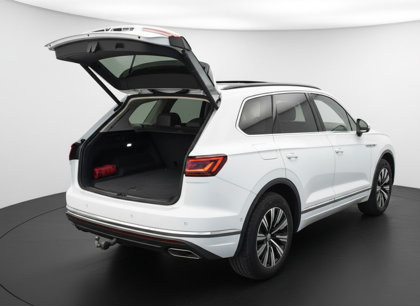 Foto van Volkswagen Touareg Ehybrid