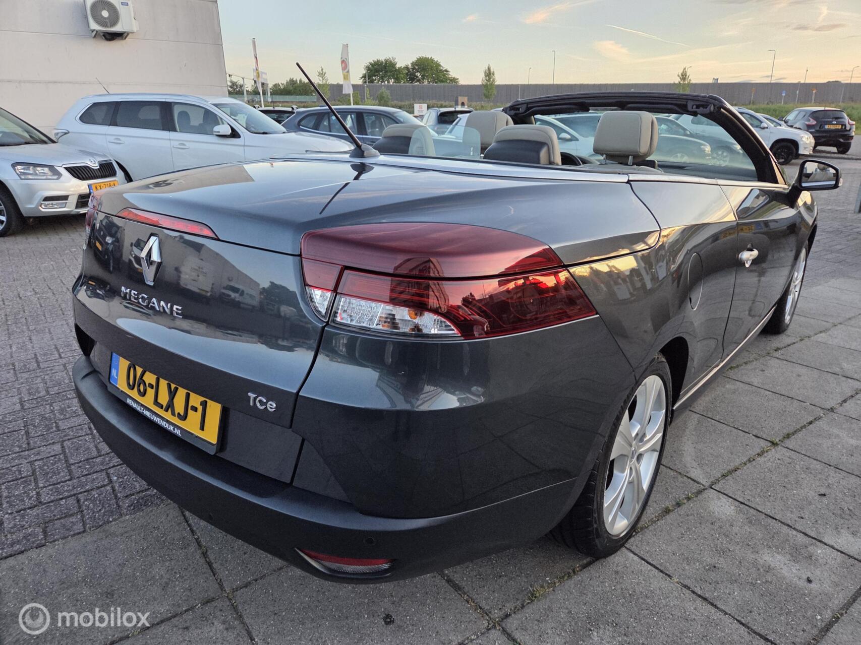Foto van Renault Mégane Coupé-cabriolet