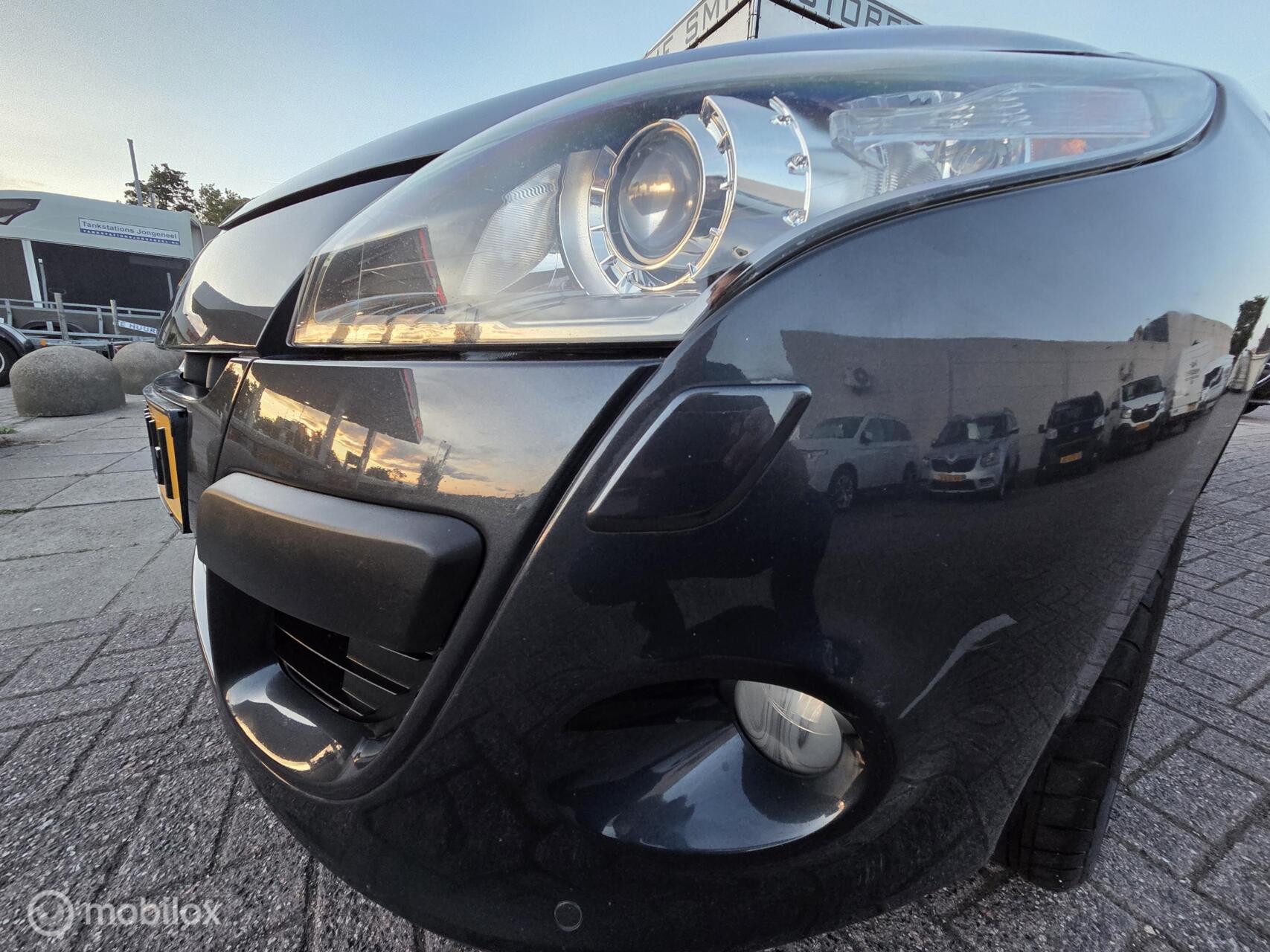 Foto van Renault Mégane Coupé-cabriolet