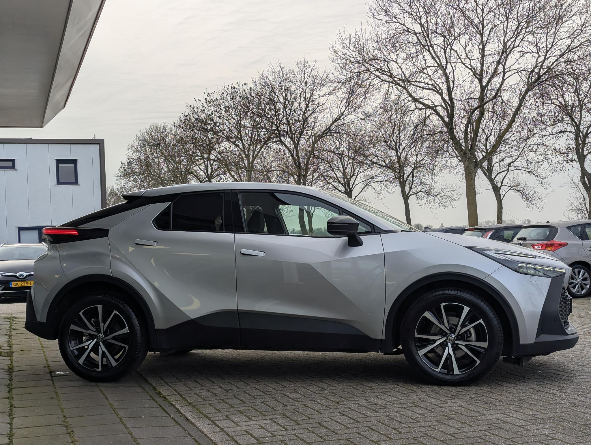 Foto van Toyota Toyota C-hr
