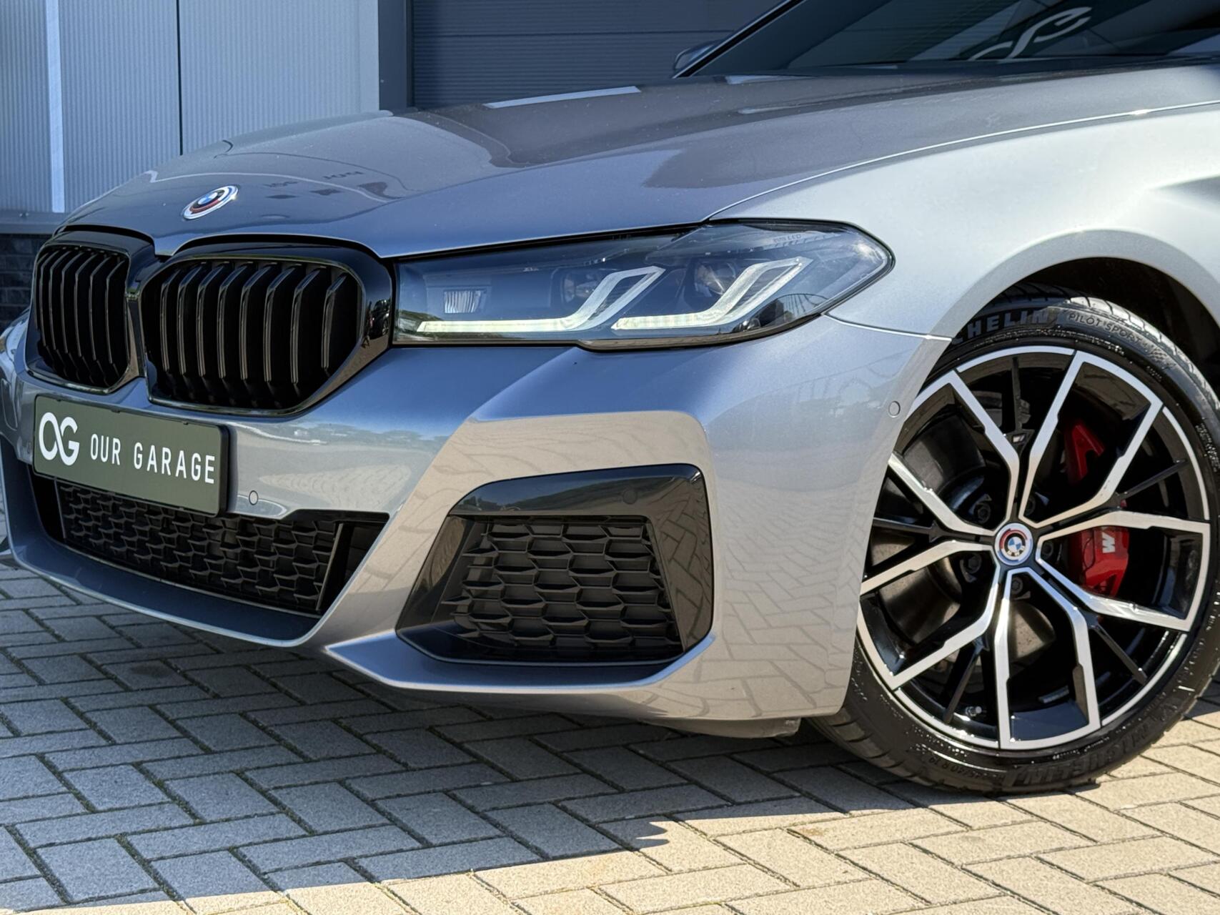 Foto van BMW 530e