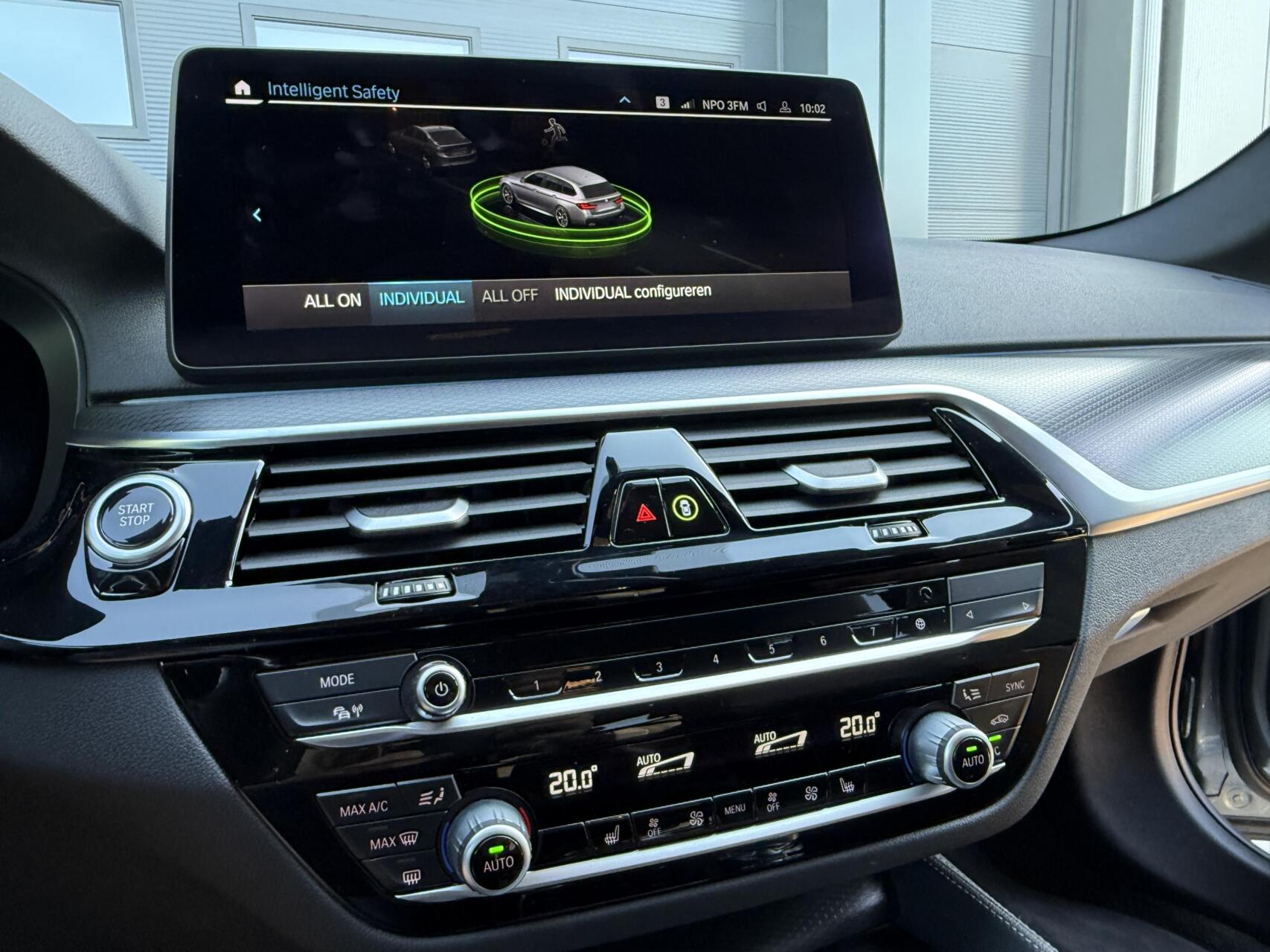Foto van BMW 530e