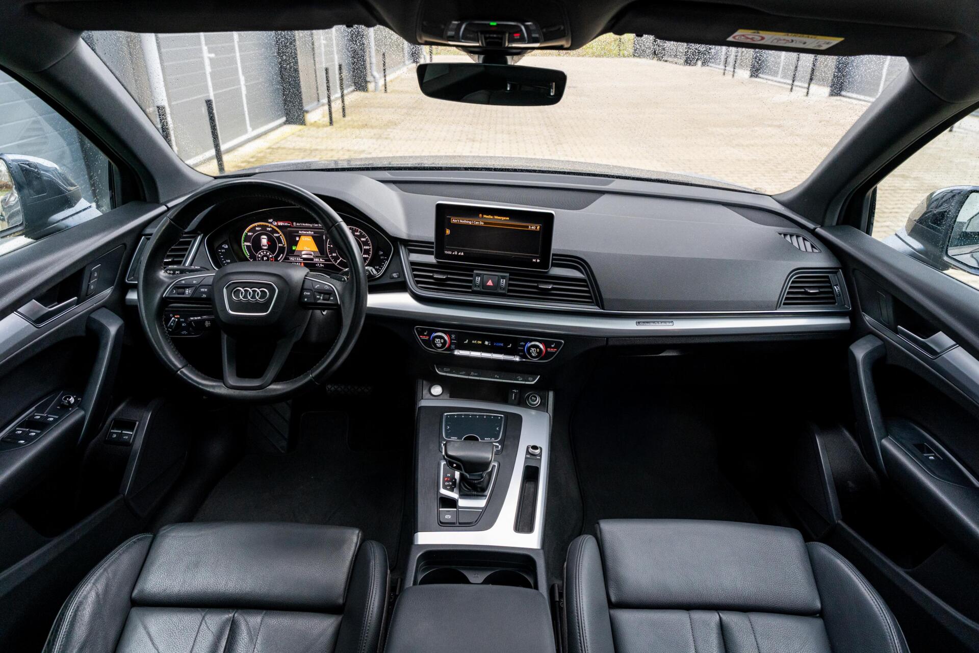 Foto van Audi Q5 55 TFSI E