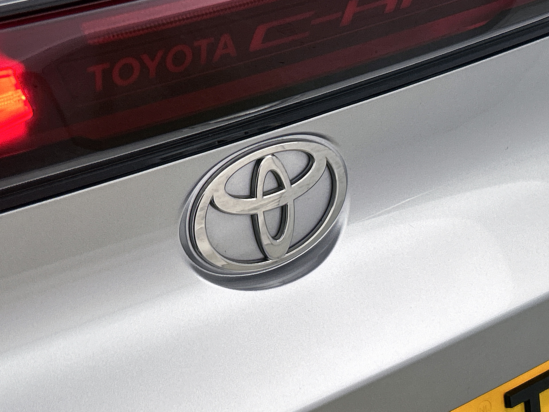 Foto van Toyota C-hr