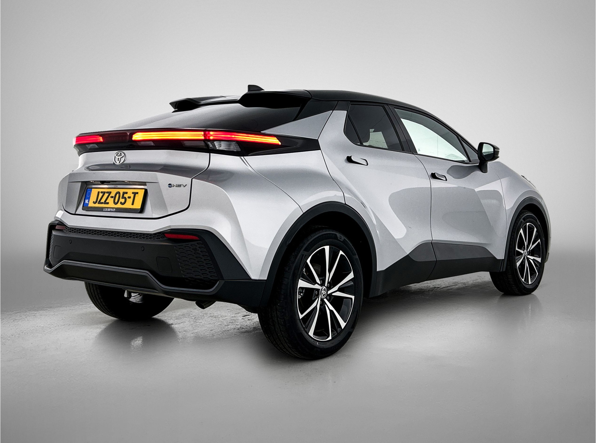 Foto van Toyota C-hr