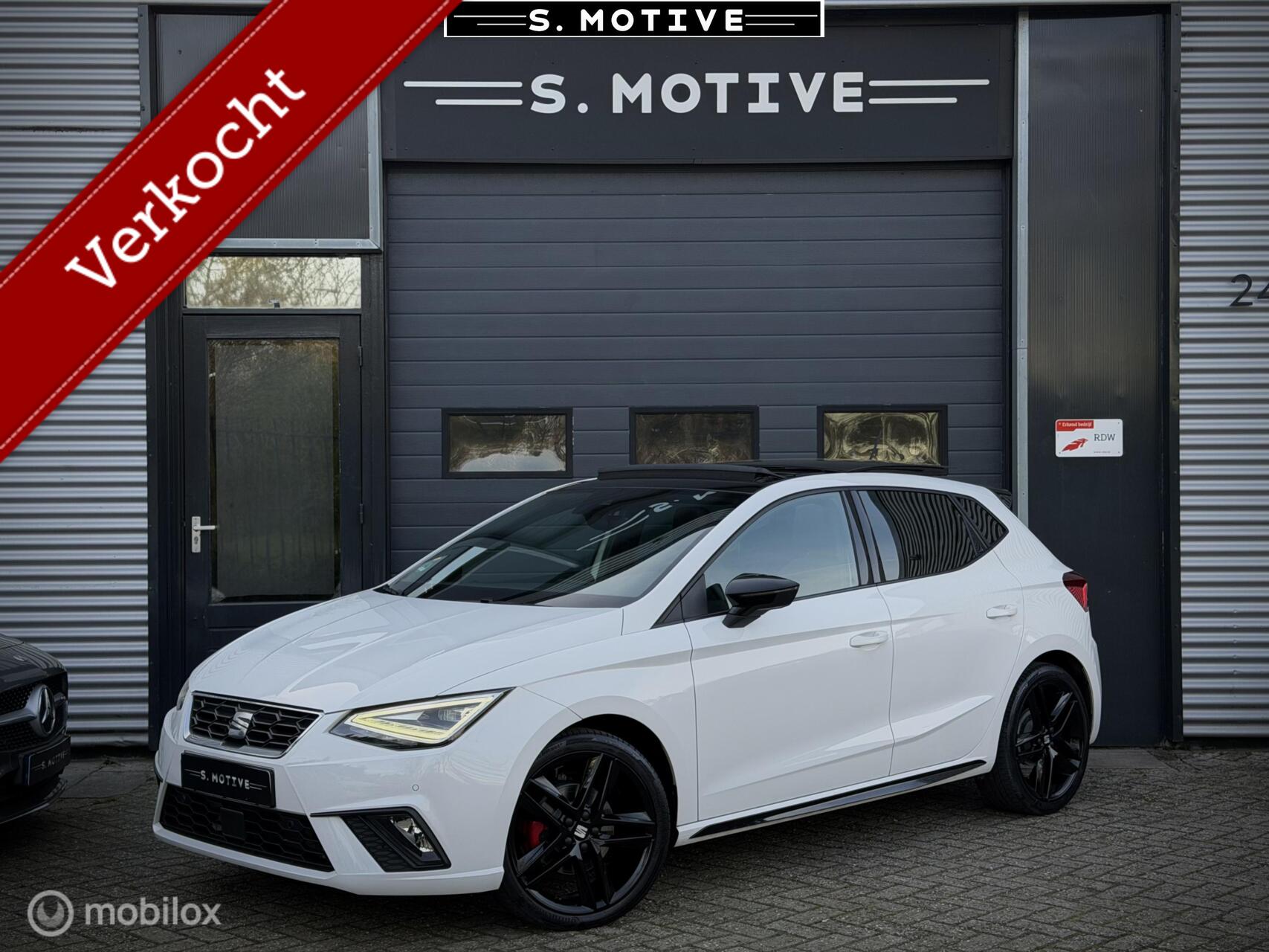 Seat Ibiza FR Pro Black Edition, Pano, Stoelvwr, Vitrual, Camera 2024 - voorkant
