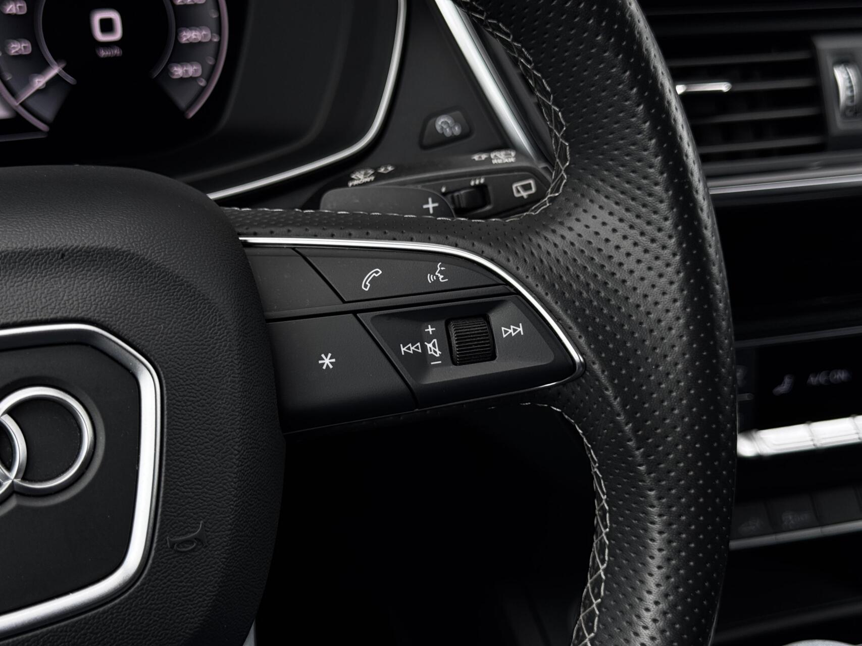 Foto van Audi Q5 Sportback 55 TFSI E