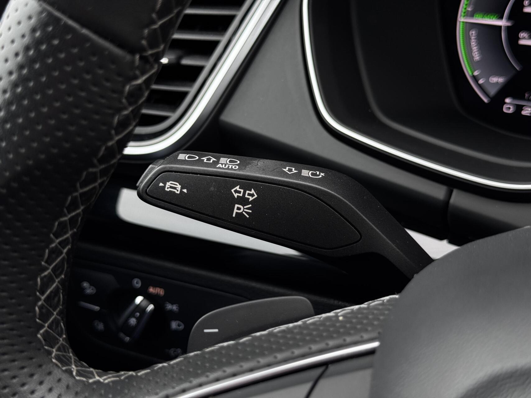 Foto van Audi Q5 Sportback 55 TFSI E