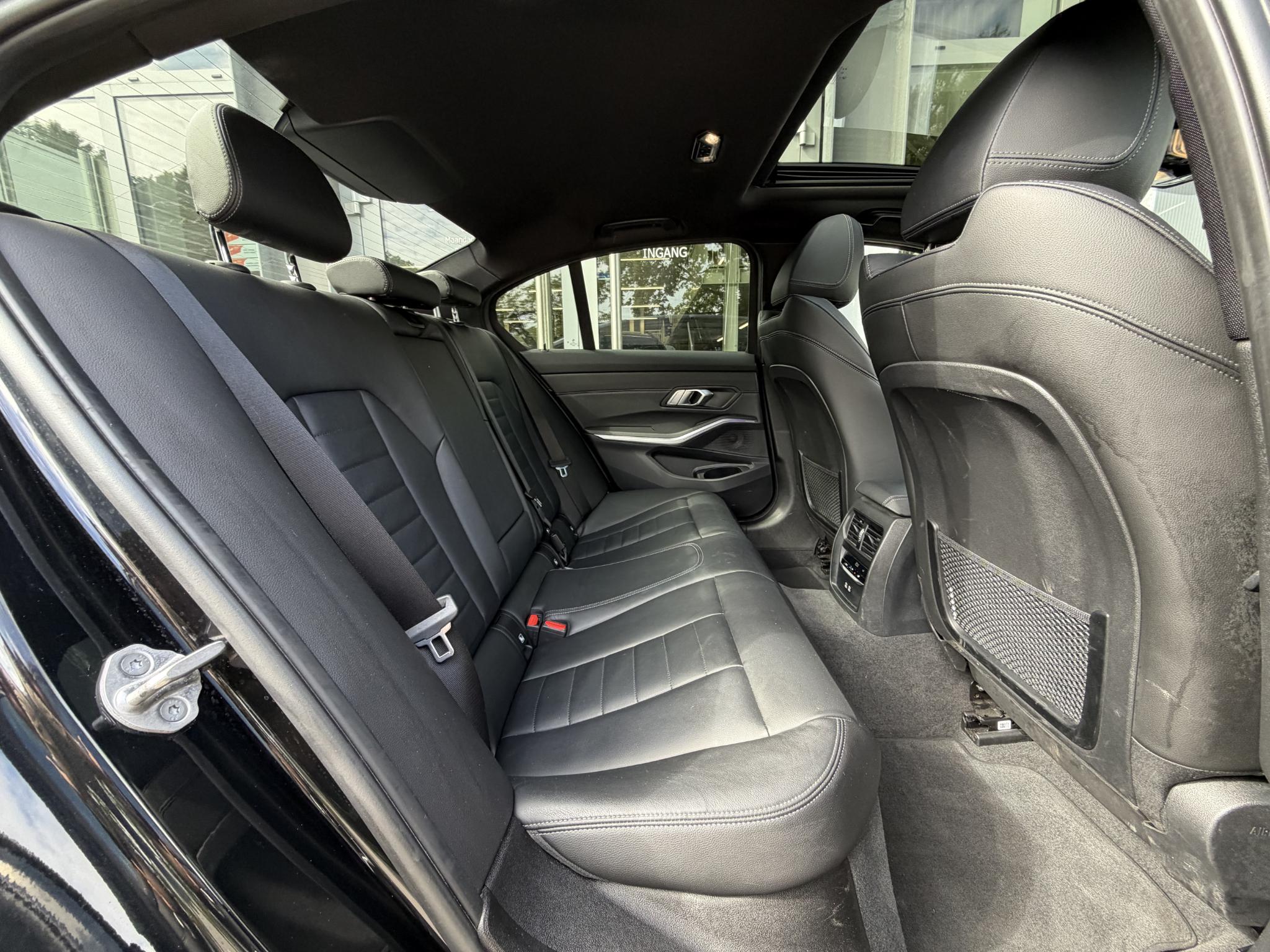 Foto van BMW 330e