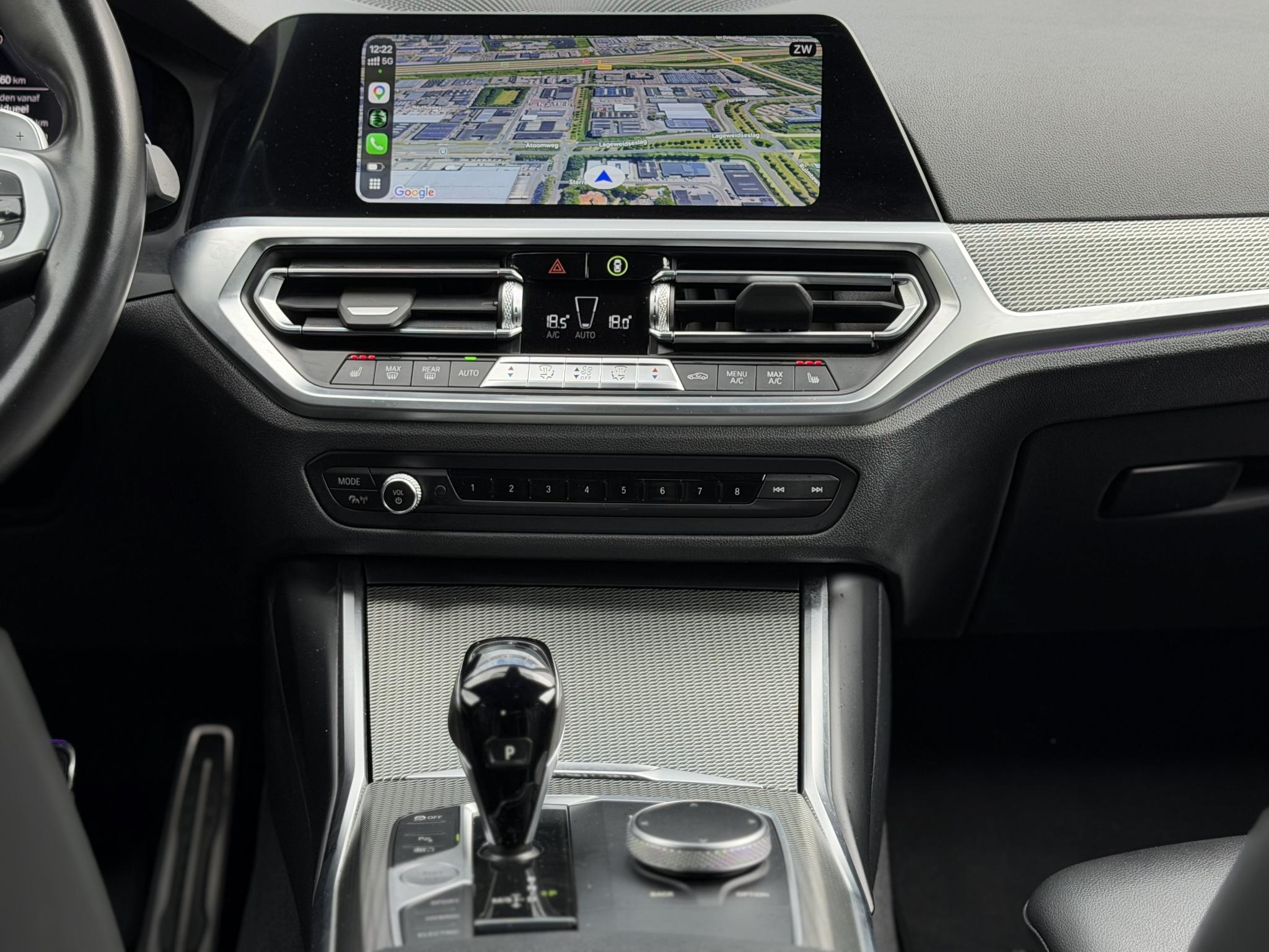 Foto van BMW 330e