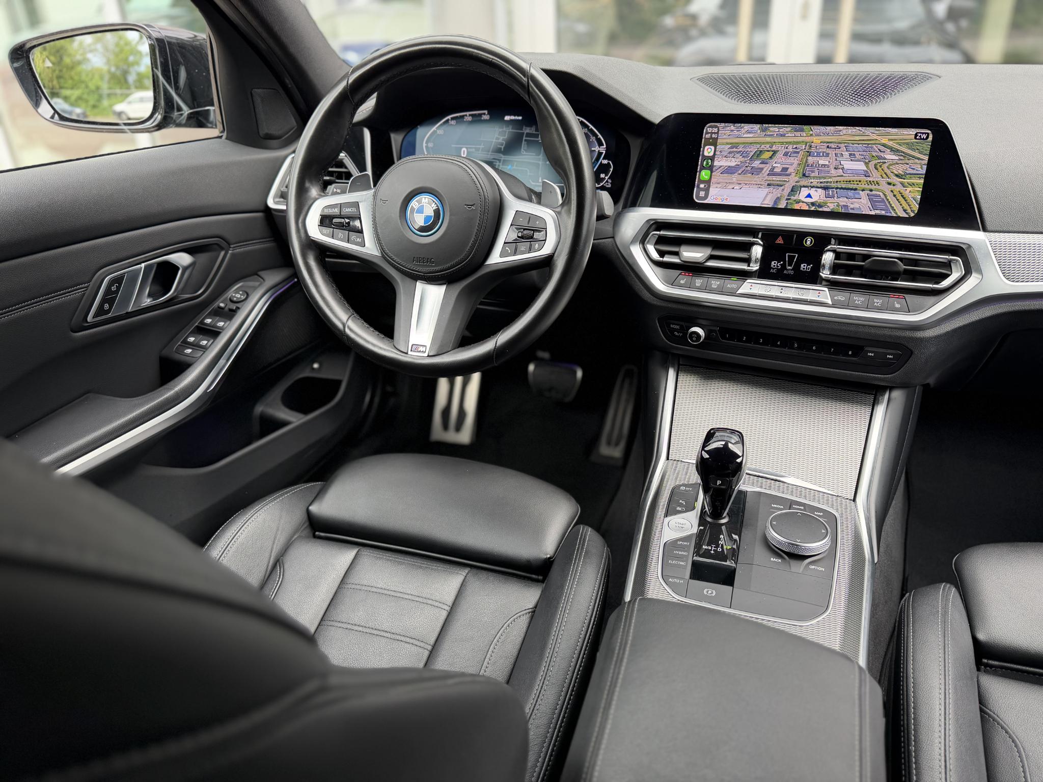 Foto van BMW 330e
