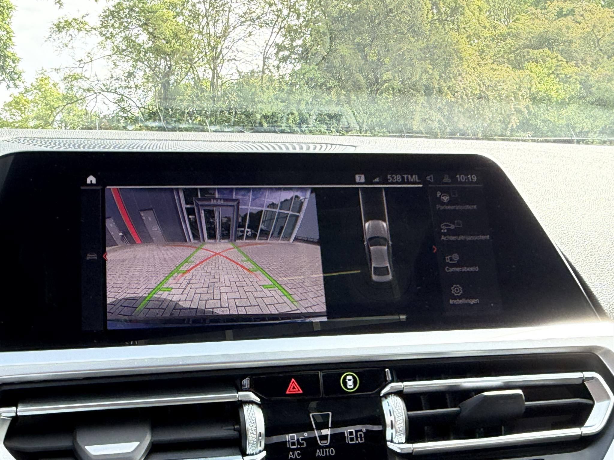 Foto van BMW 330e