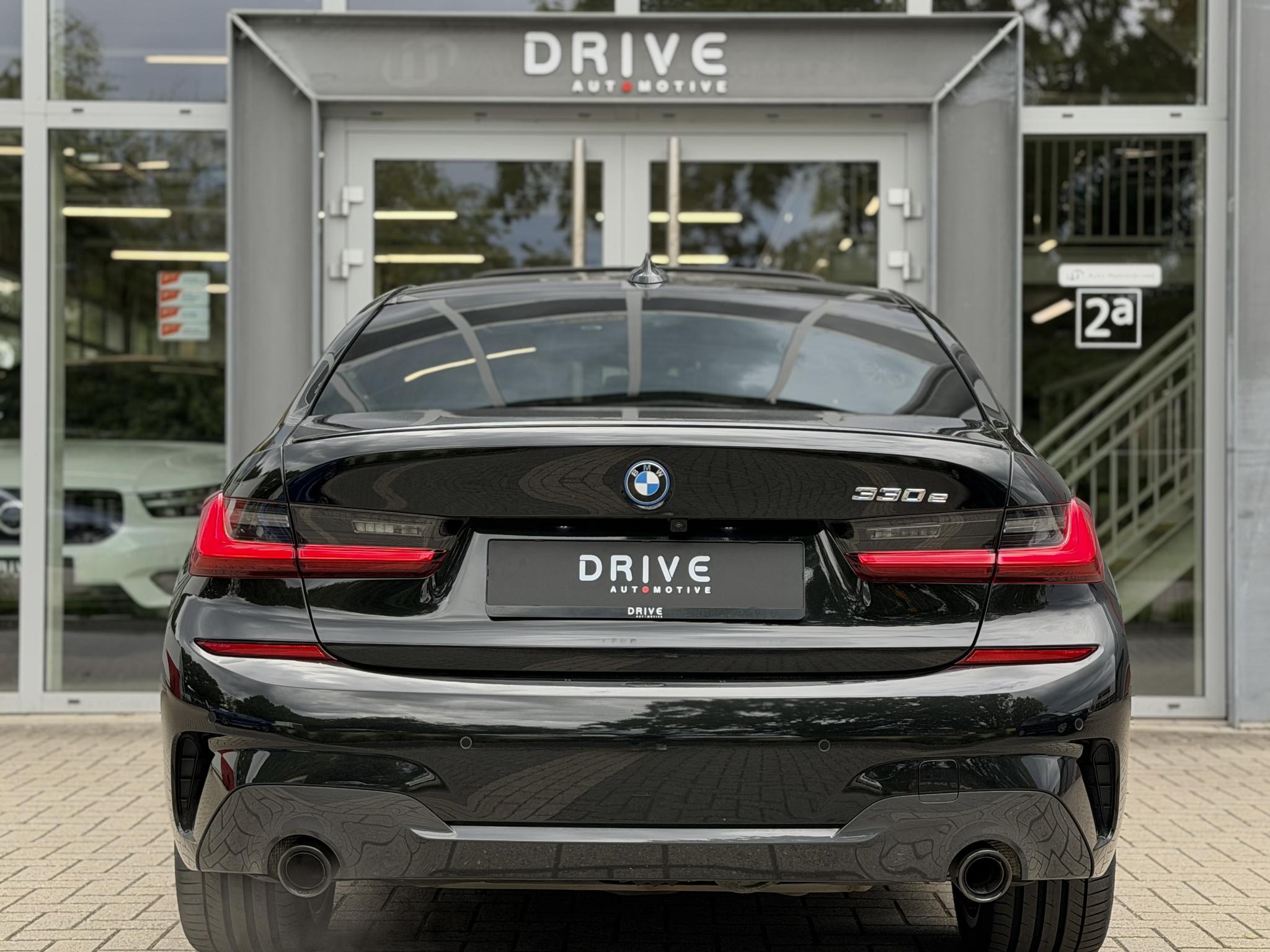 Foto van BMW 330e