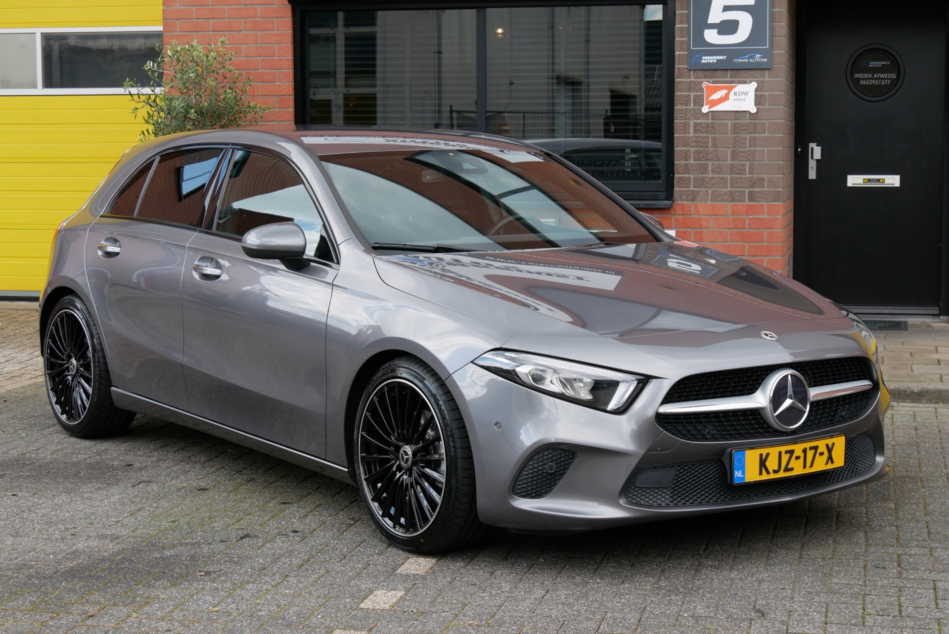 Foto van Mercedes-Benz A 200