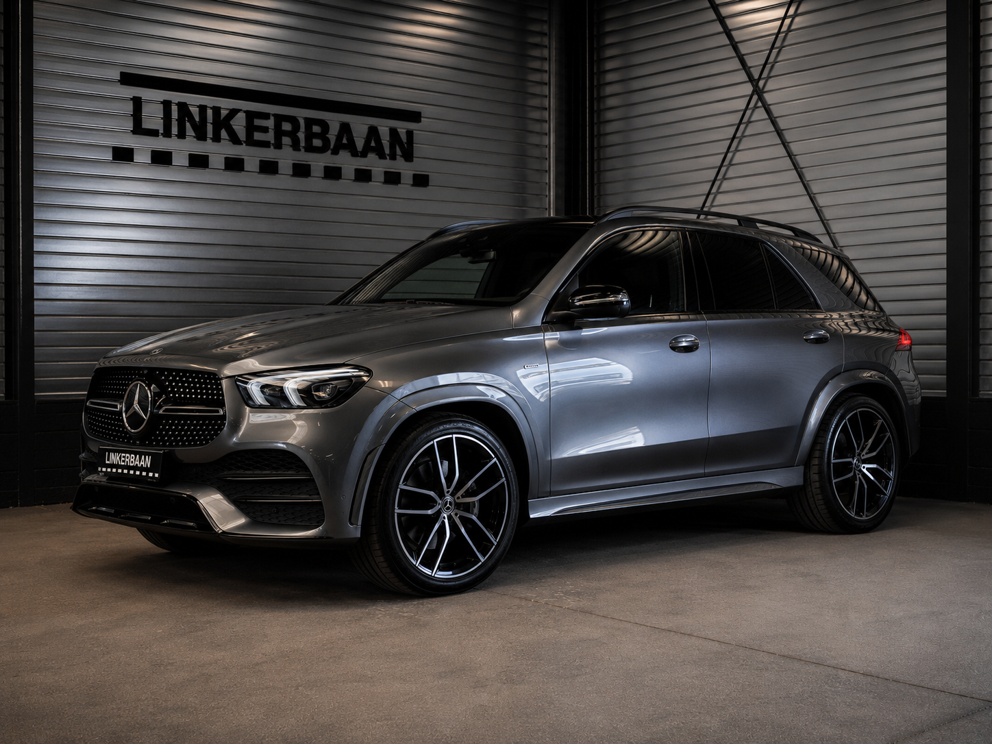 Mercedes-Benz Gle 350 E 4Matic 350 e 4MATIC | AMG | Panodak | Burmester | Luchtvering | 22 inch | 2023 - voorkant