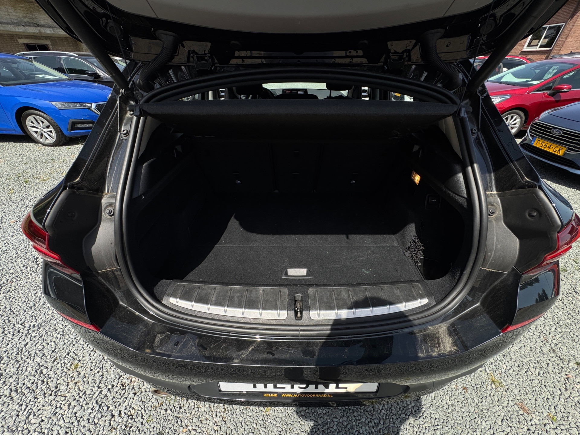Foto van BMW X2 Xdrive25e