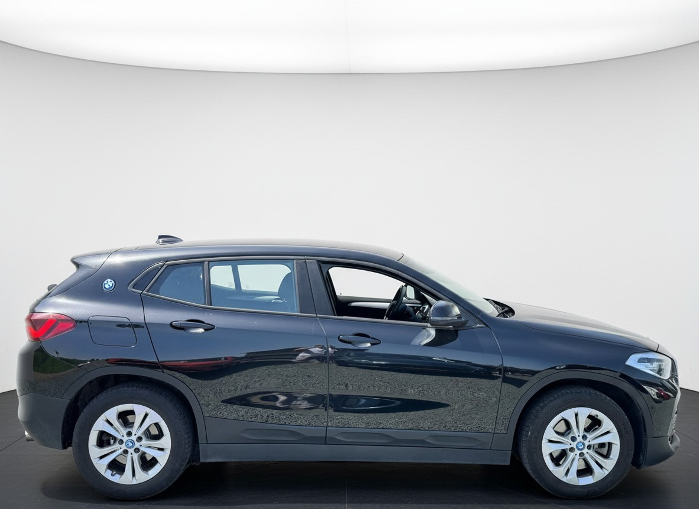 Foto van BMW X2 Xdrive25e