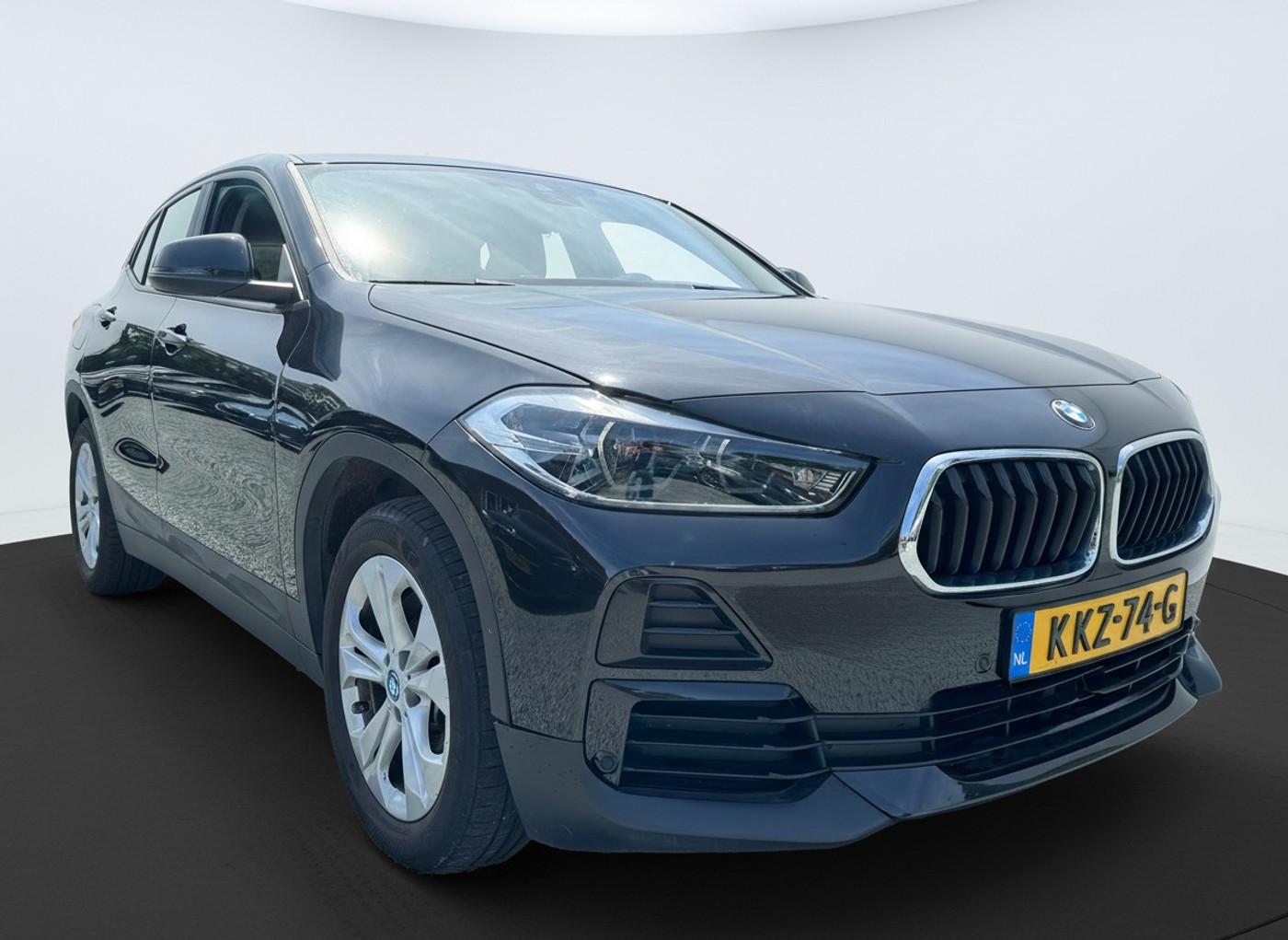 Foto van BMW X2 Xdrive25e