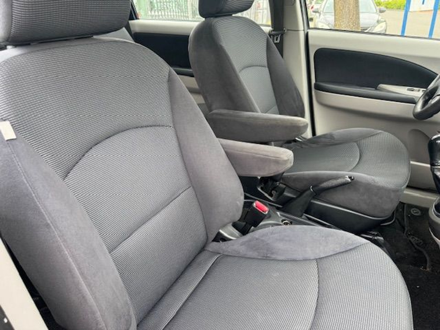 Foto van Mitsubishi Grandis