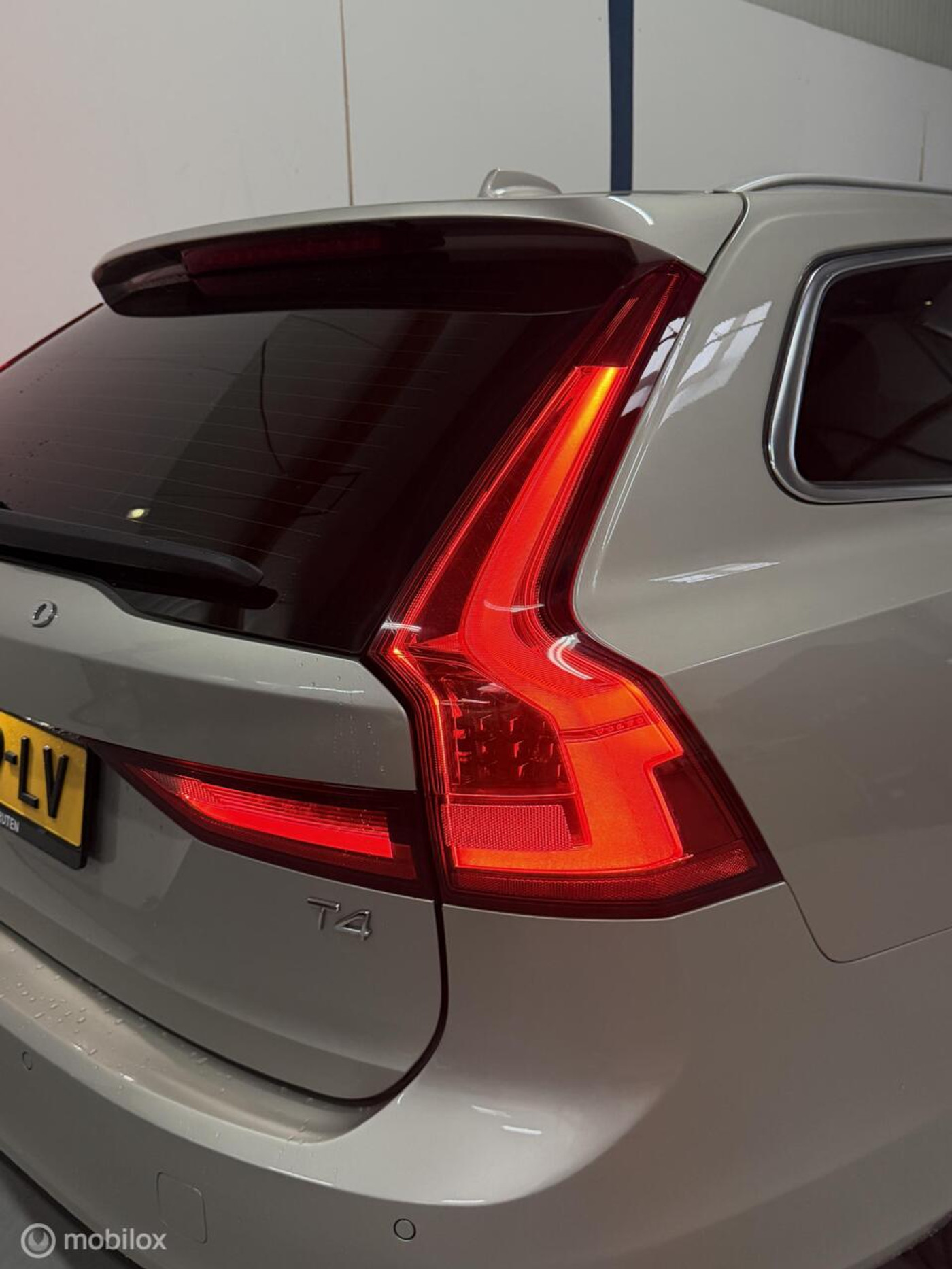 Foto van Volvo V90