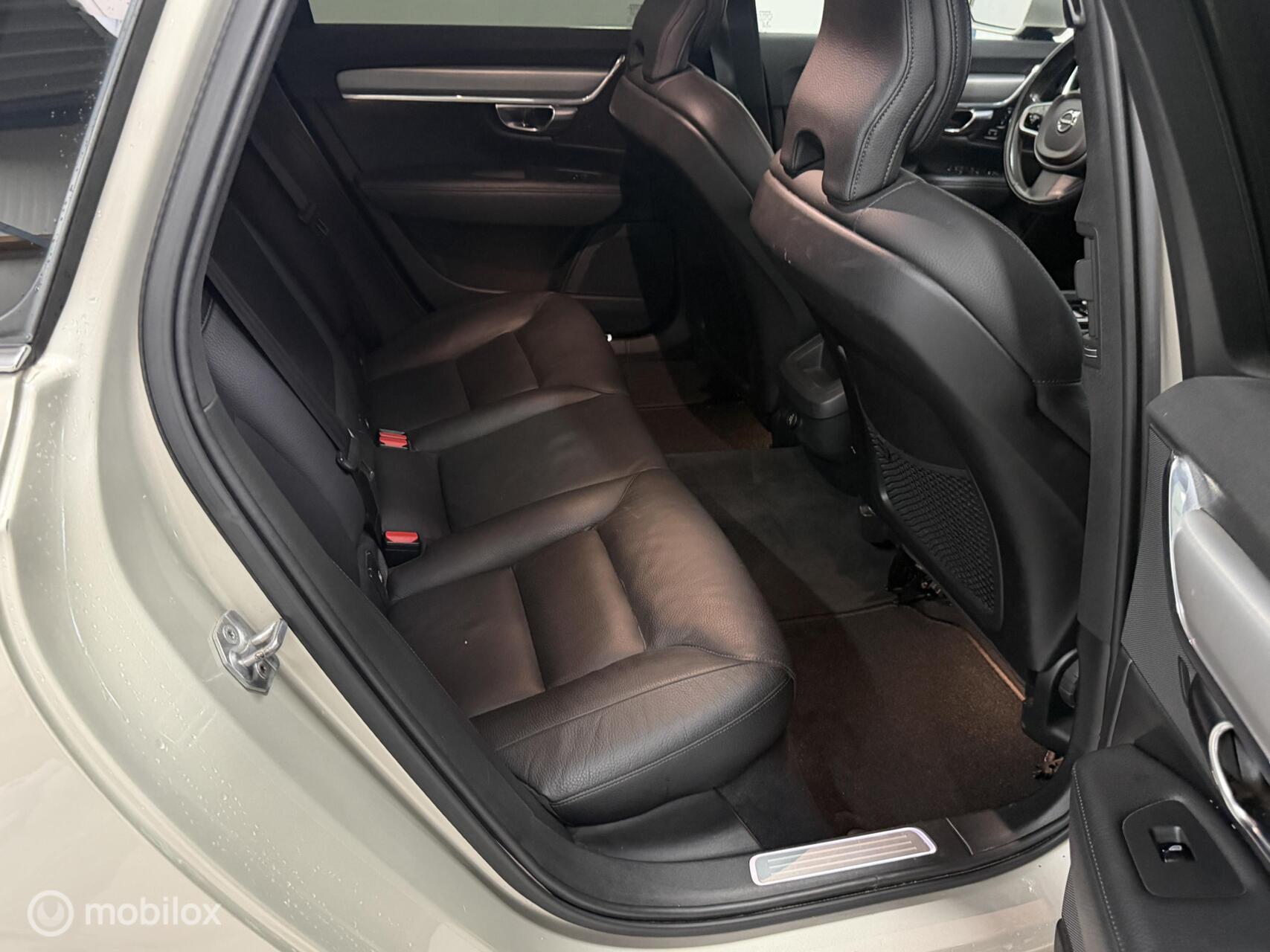 Foto van Volvo V90