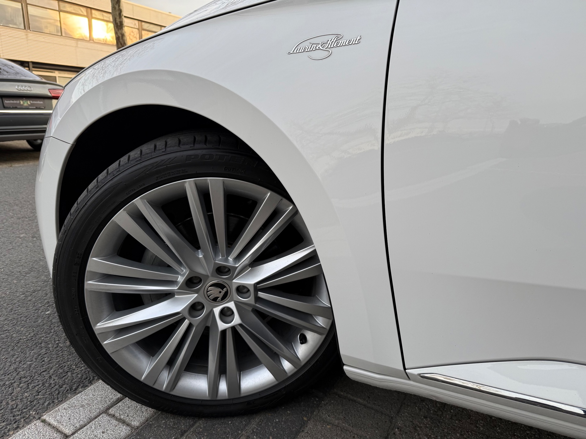 Foto van Skoda Superb Combi