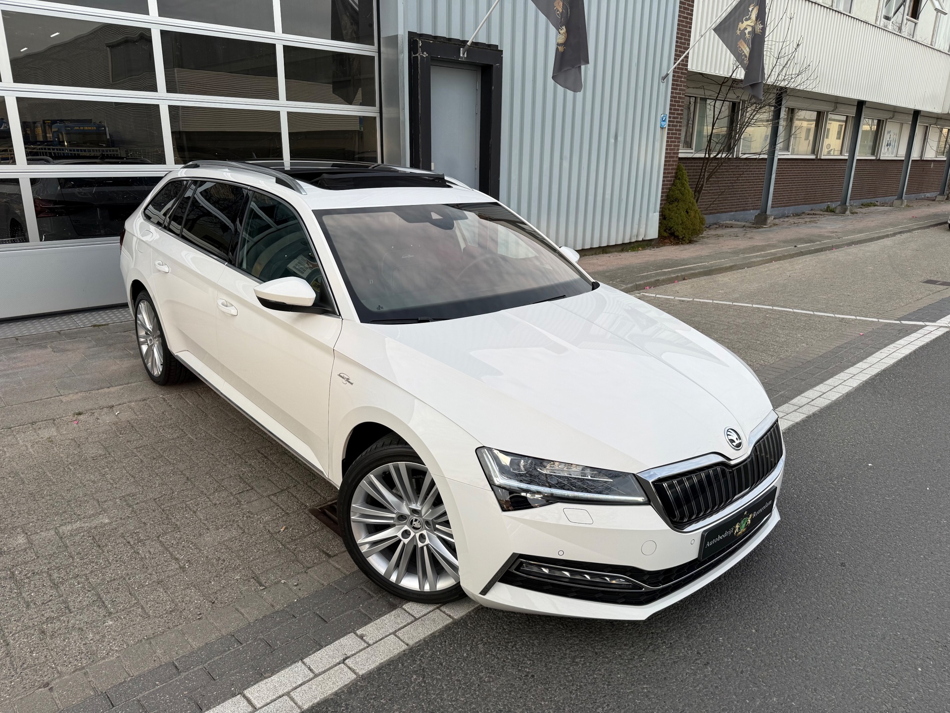 Foto van Skoda Superb Combi