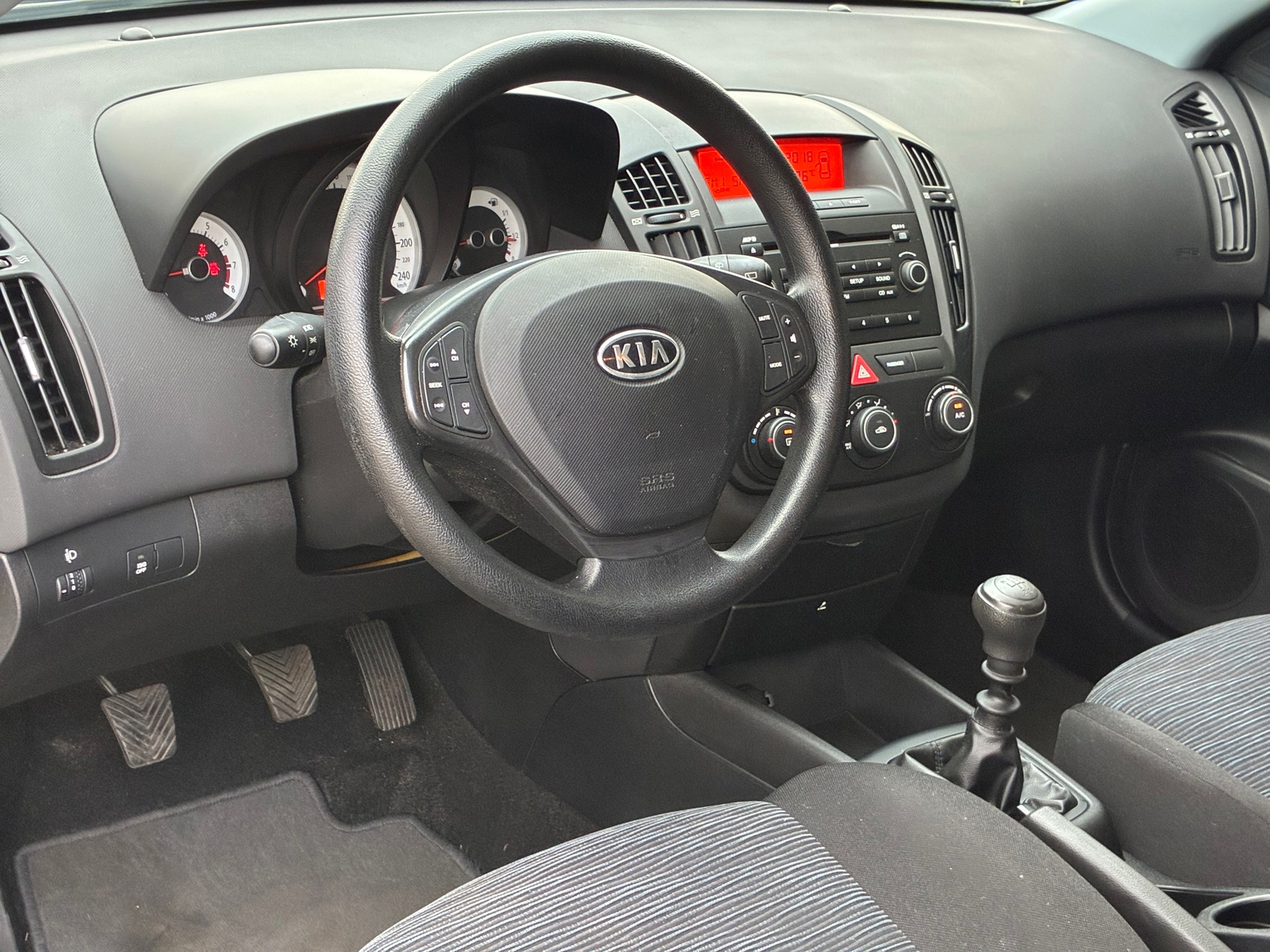 Foto van Kia Cee D