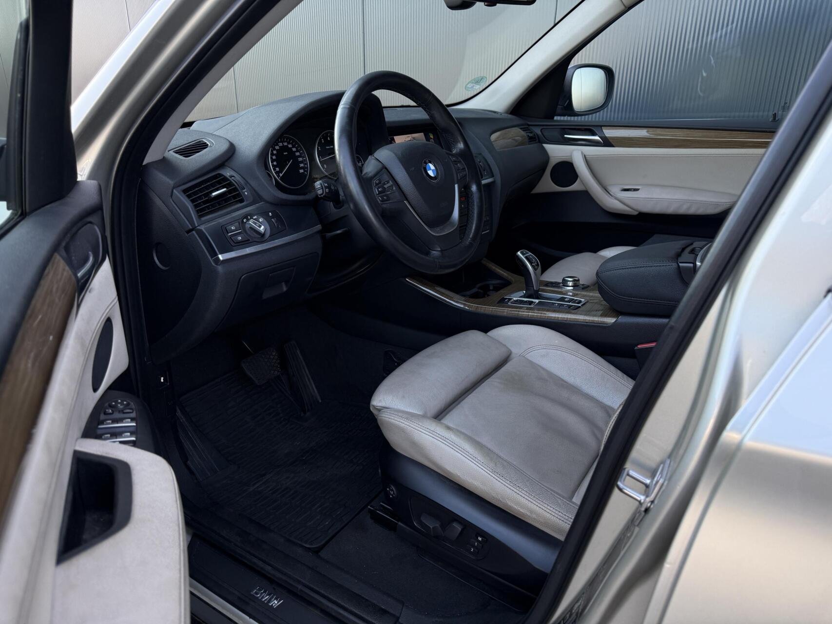 Foto van BMW X3 Xdrive35i