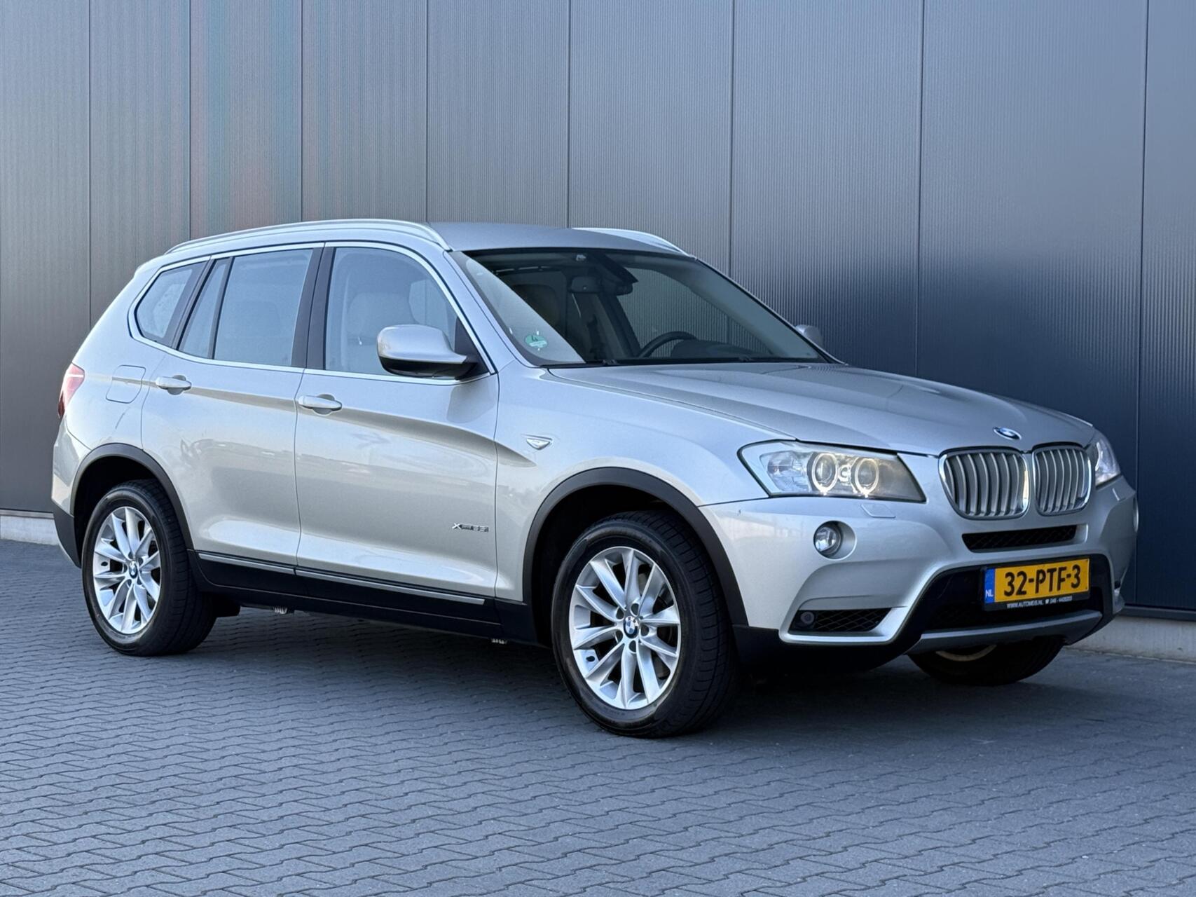 Foto van BMW X3 Xdrive35i