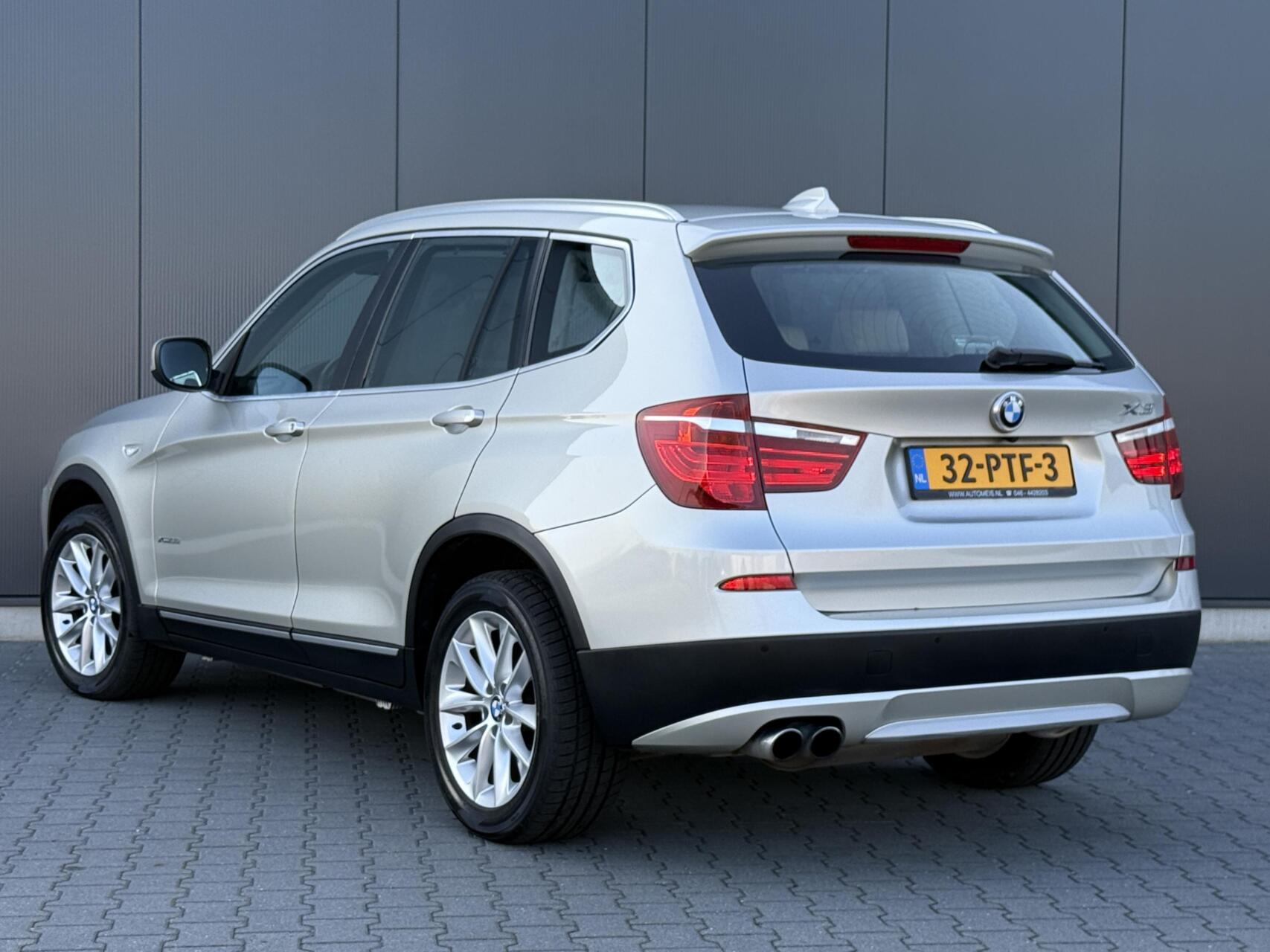Foto van BMW X3 Xdrive35i