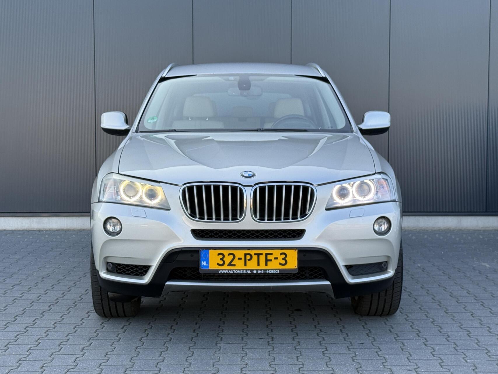 Foto van BMW X3 Xdrive35i