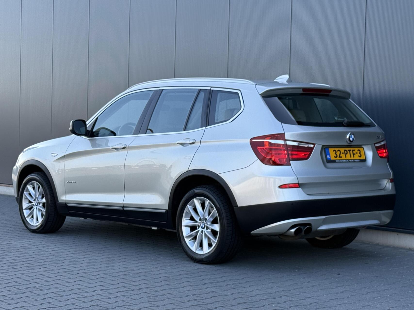 Foto van BMW X3 Xdrive35i