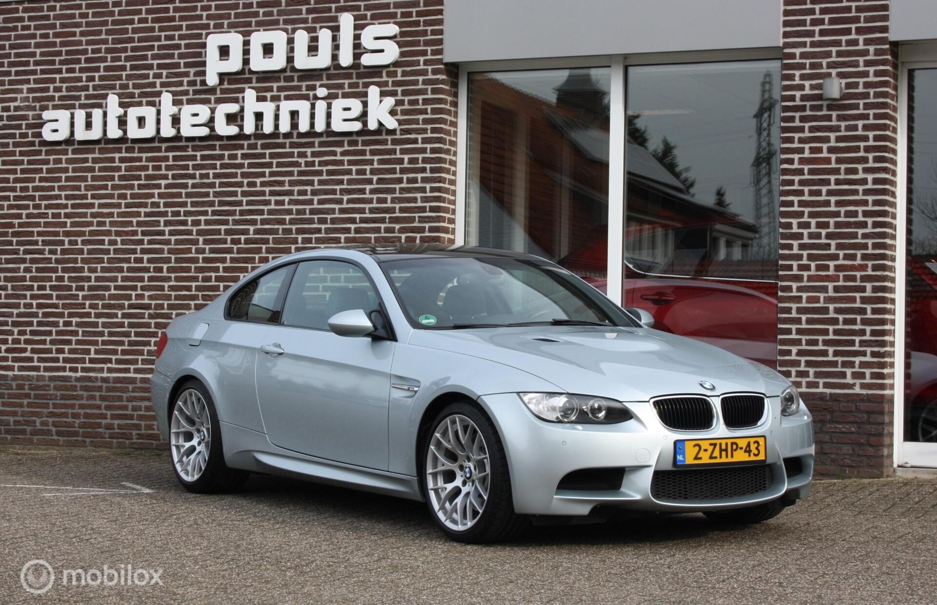 BMW 3-serie Coupé M3 DCT, Drivers Package 2012 - voorkant