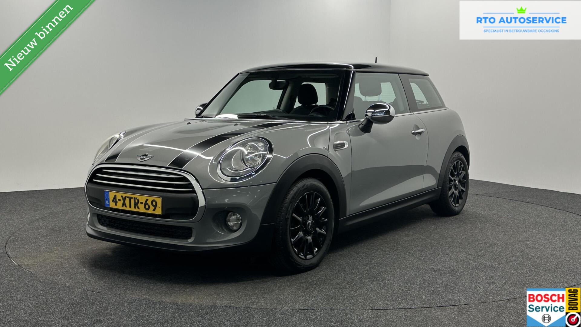 Foto van MINI ONE