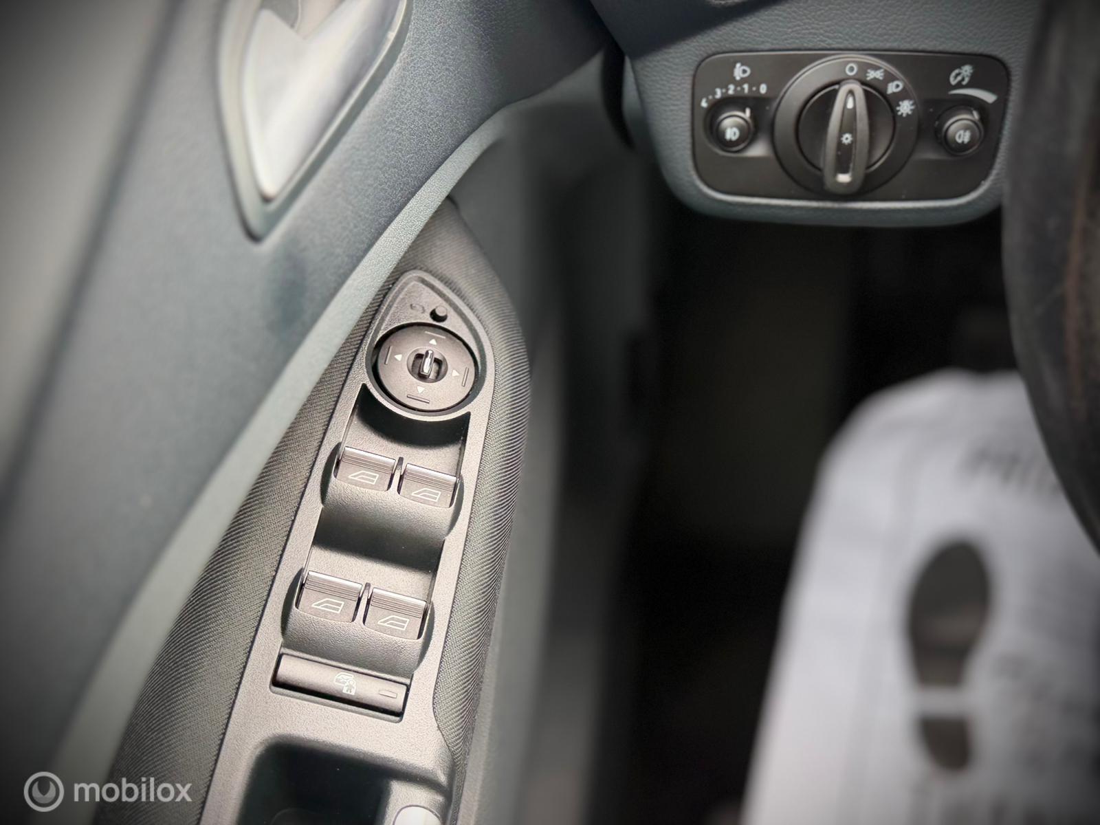 Foto van Ford C-max