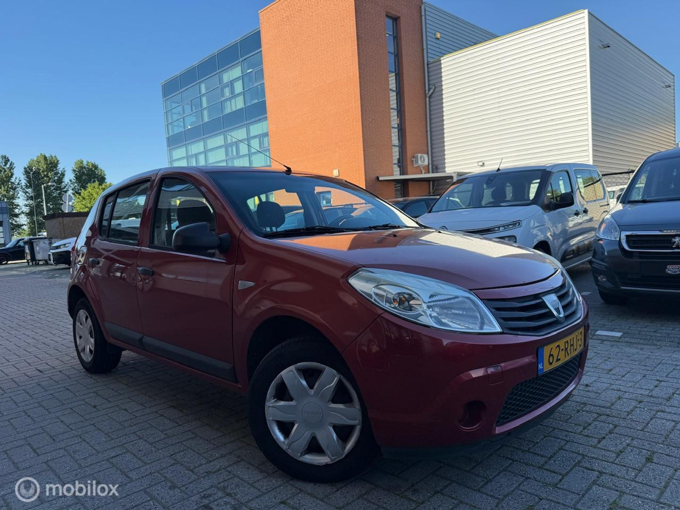 Foto van DACIA SANDERO