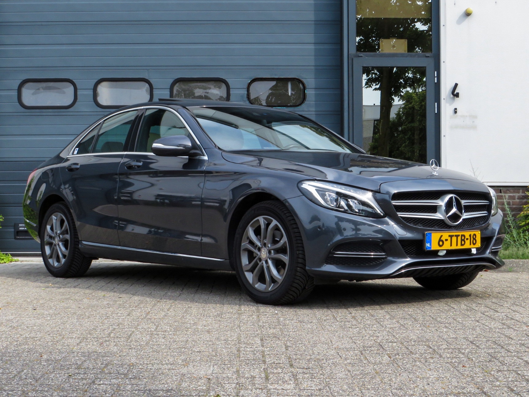 Foto van Mercedes-Benz C 180