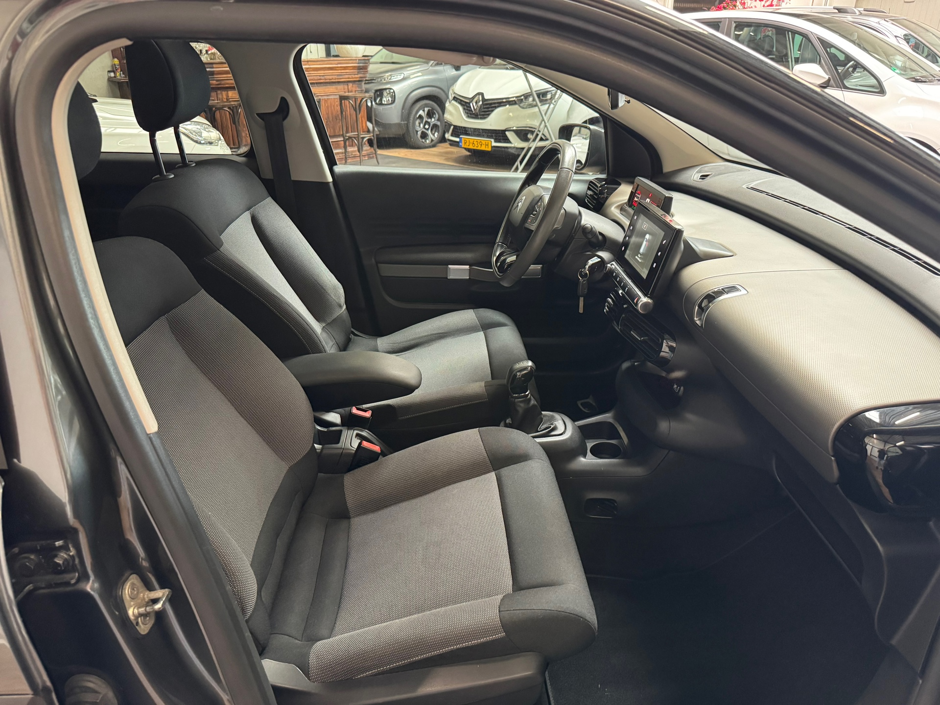 Foto van Citroen C4 Cactus