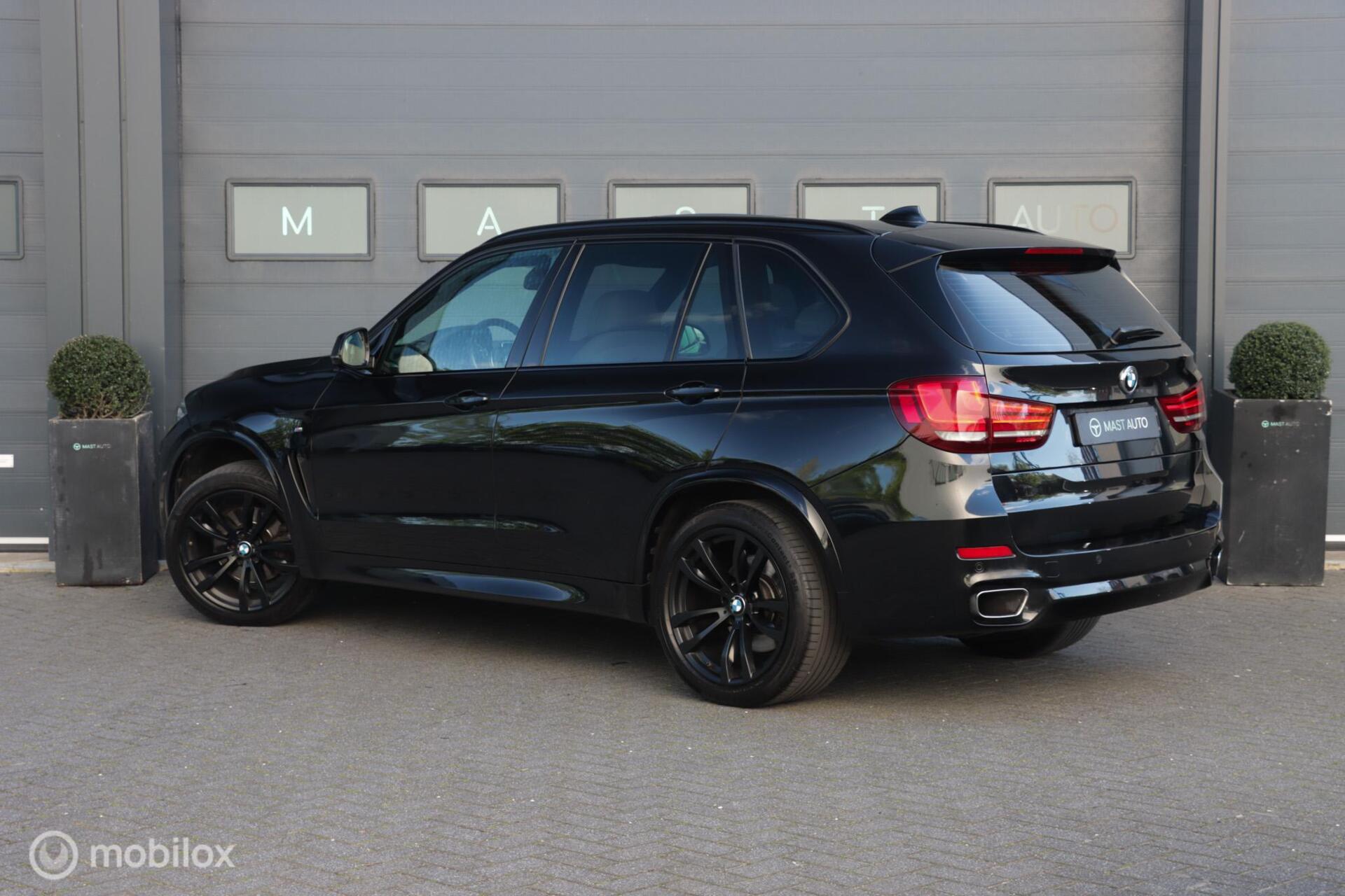 Foto van BMW X5 Xdrive40d