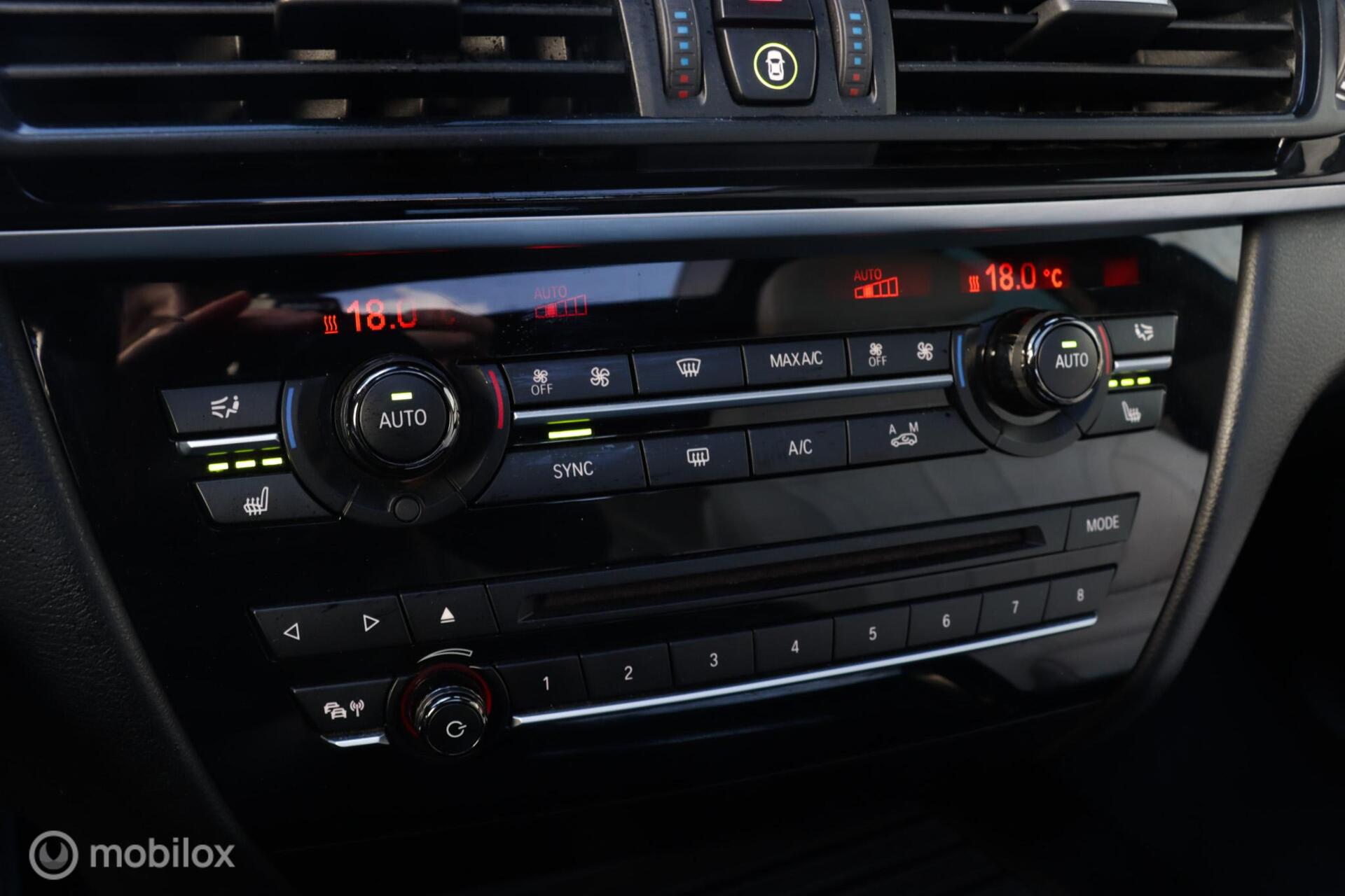 Foto van BMW X5 Xdrive40d
