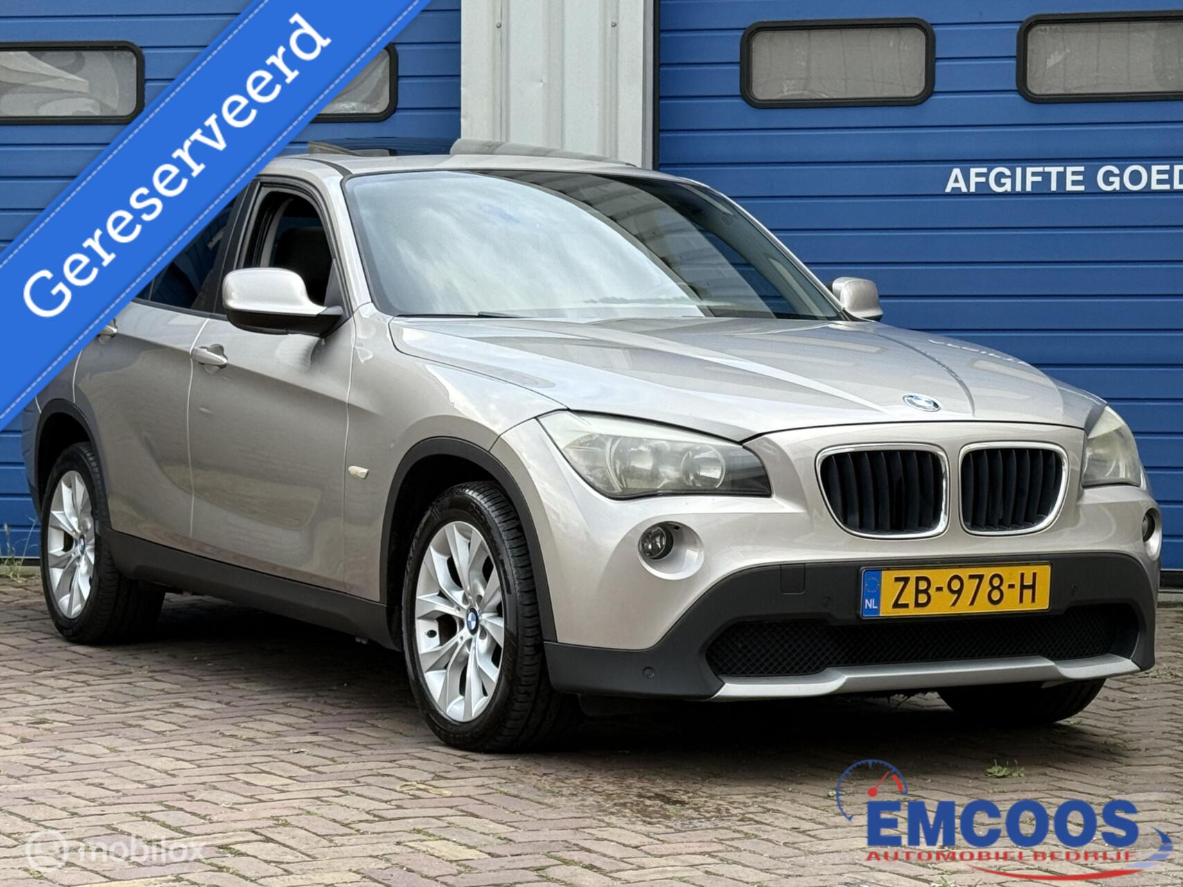BMW X Reihe sDrive18i * Airco * Panoramadak * PDC V+ A * 2011 - voorkant
